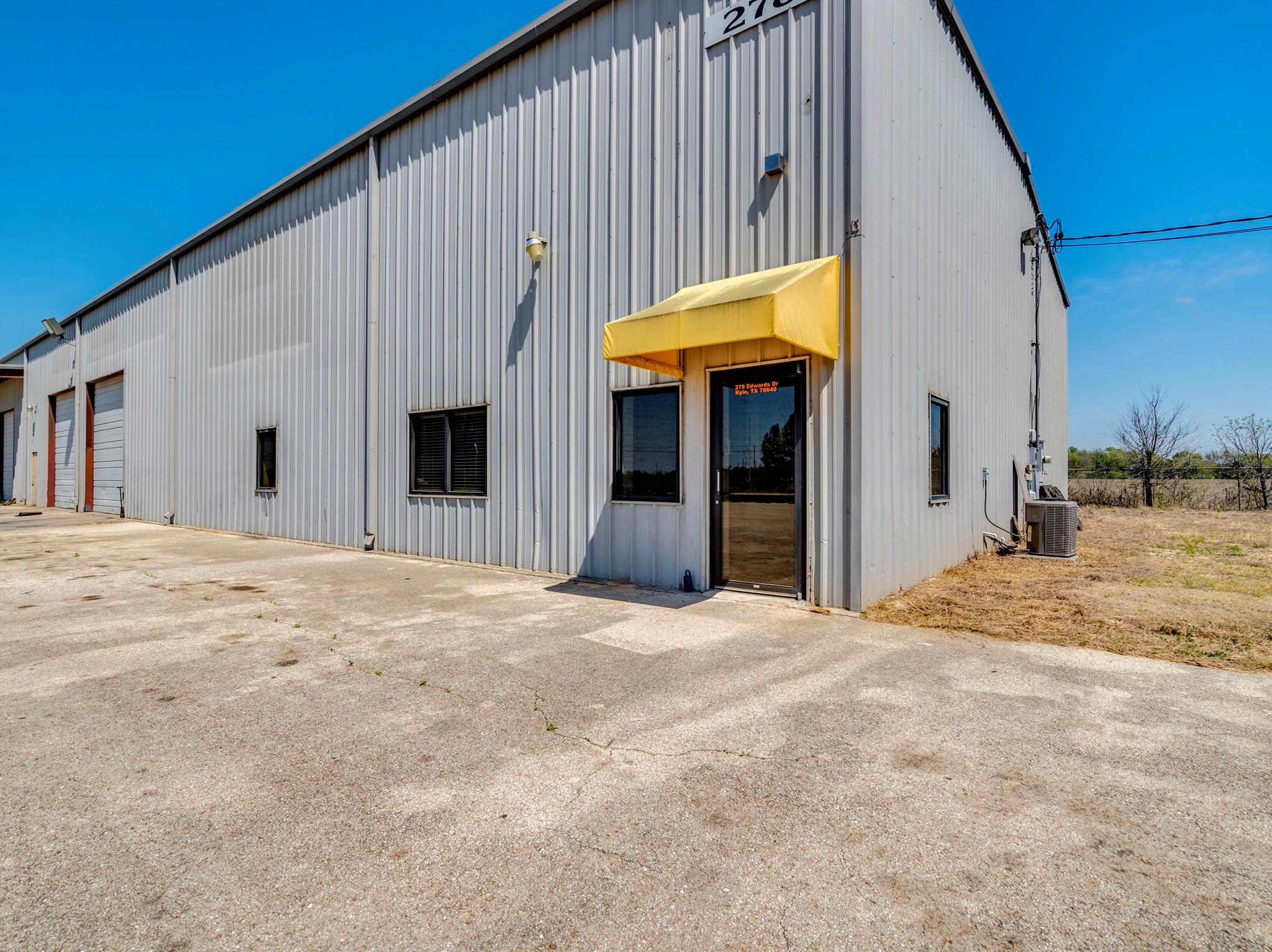 278 Edwards Dr, Kyle, TX 78640