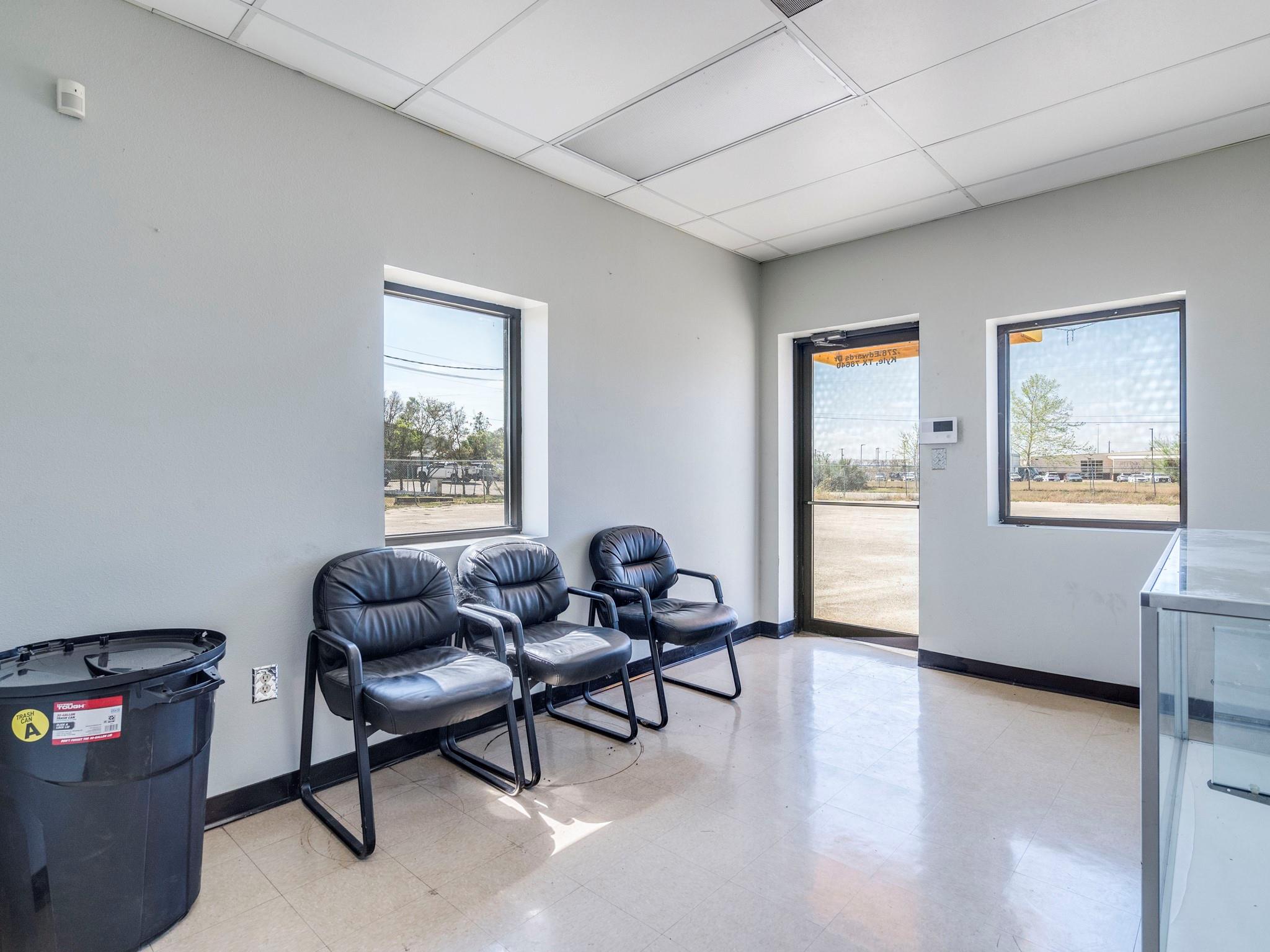 278 Edwards Dr, Kyle, TX 78640