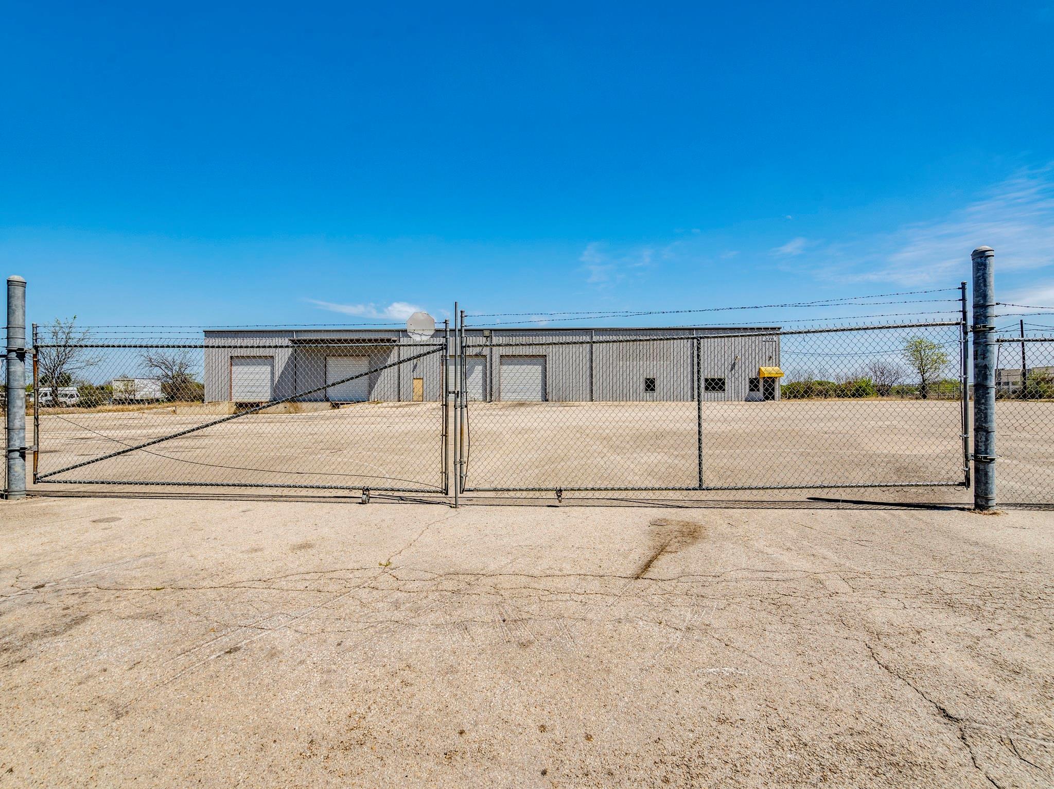 278 Edwards Dr, Kyle, TX 78640