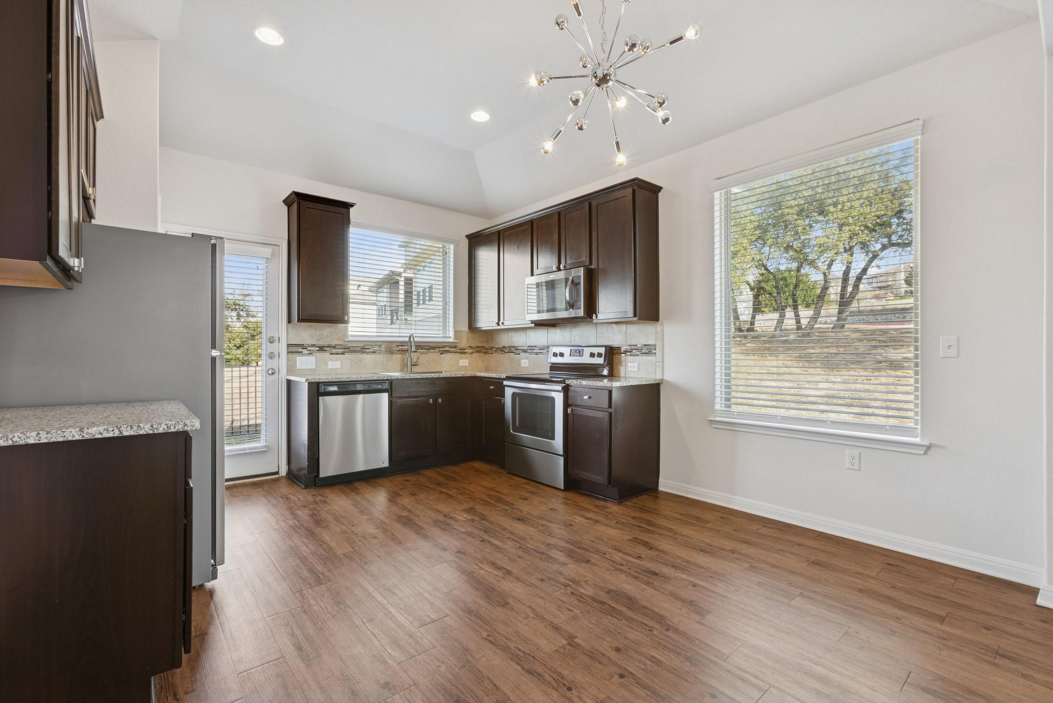 7515 Windy Vista Cir, Austin, TX 78735