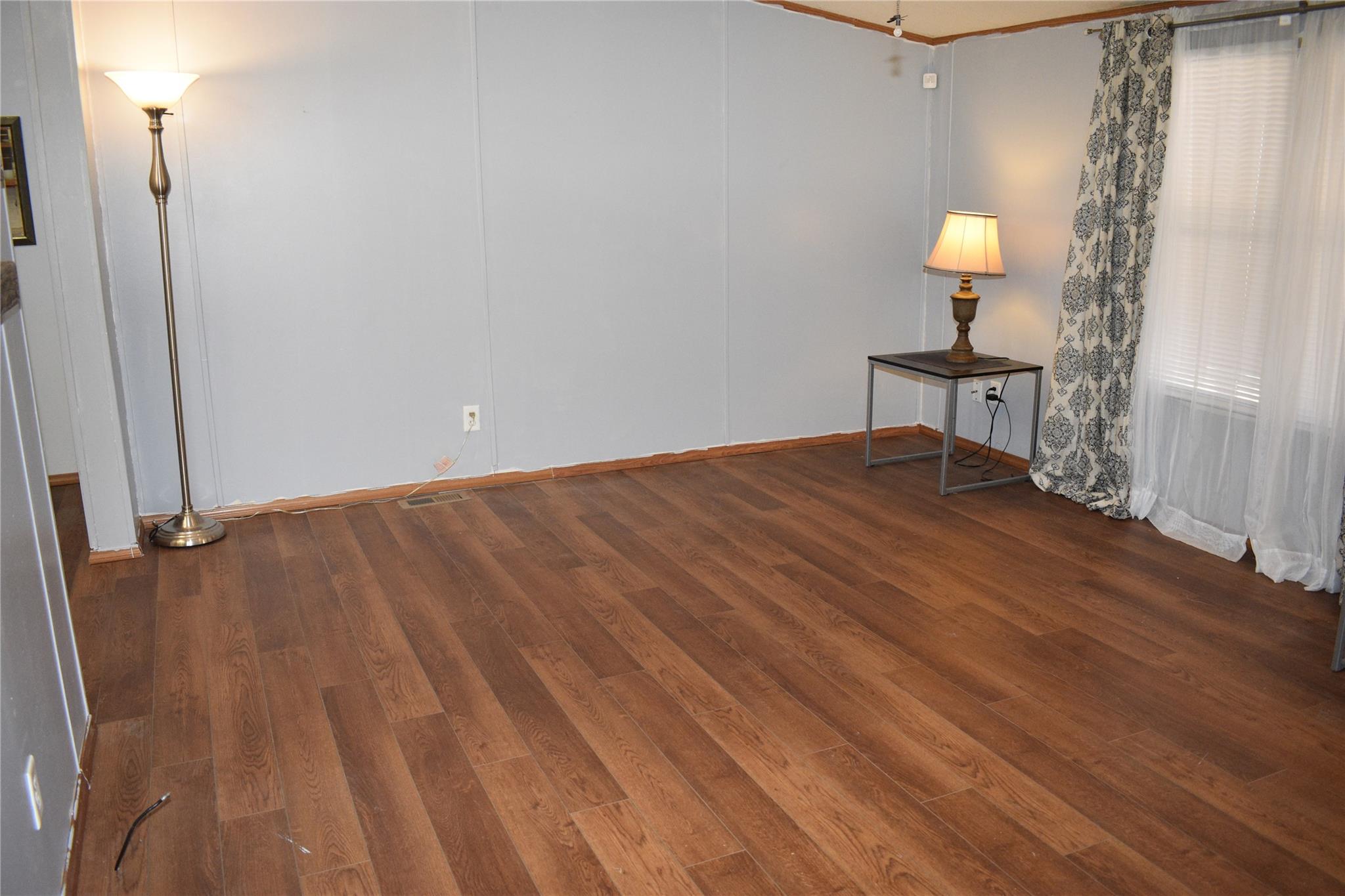 129 Suzanne Dr, Bastrop, TX 78602