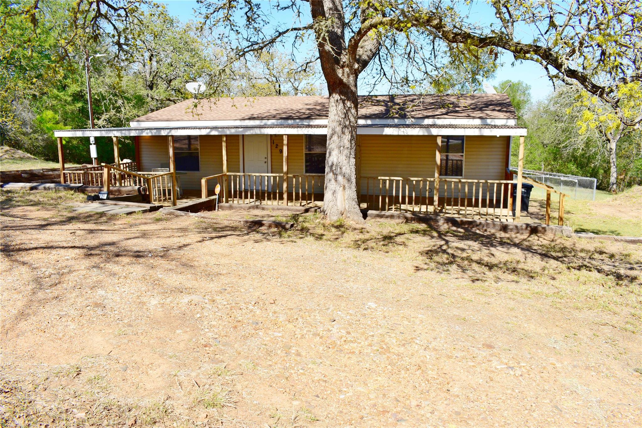 129 Suzanne Dr, Bastrop, TX 78602