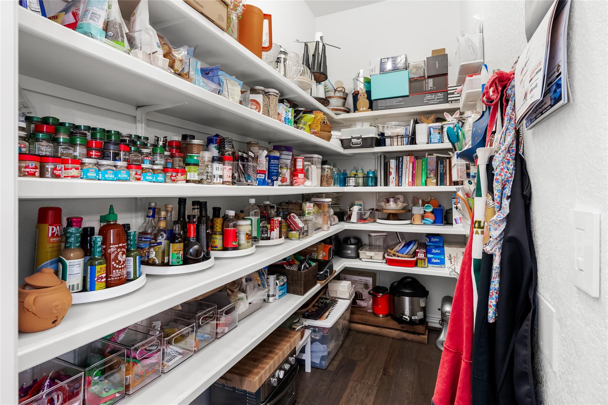 19901 Isle Of Glass St, Pflugerville, TX 78660