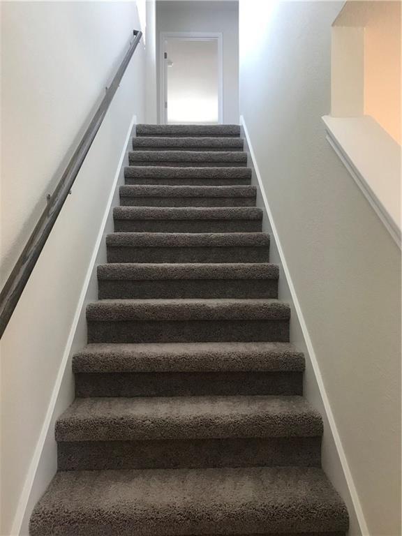 115 Iron Rail Rd, Dripping Springs, TX 78620