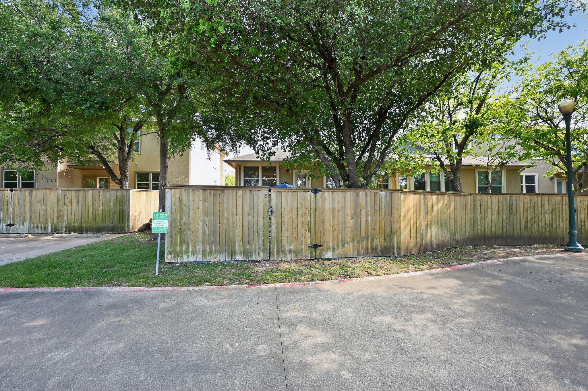 7708 San Felipe Blvd # 8, Austin, TX 78729