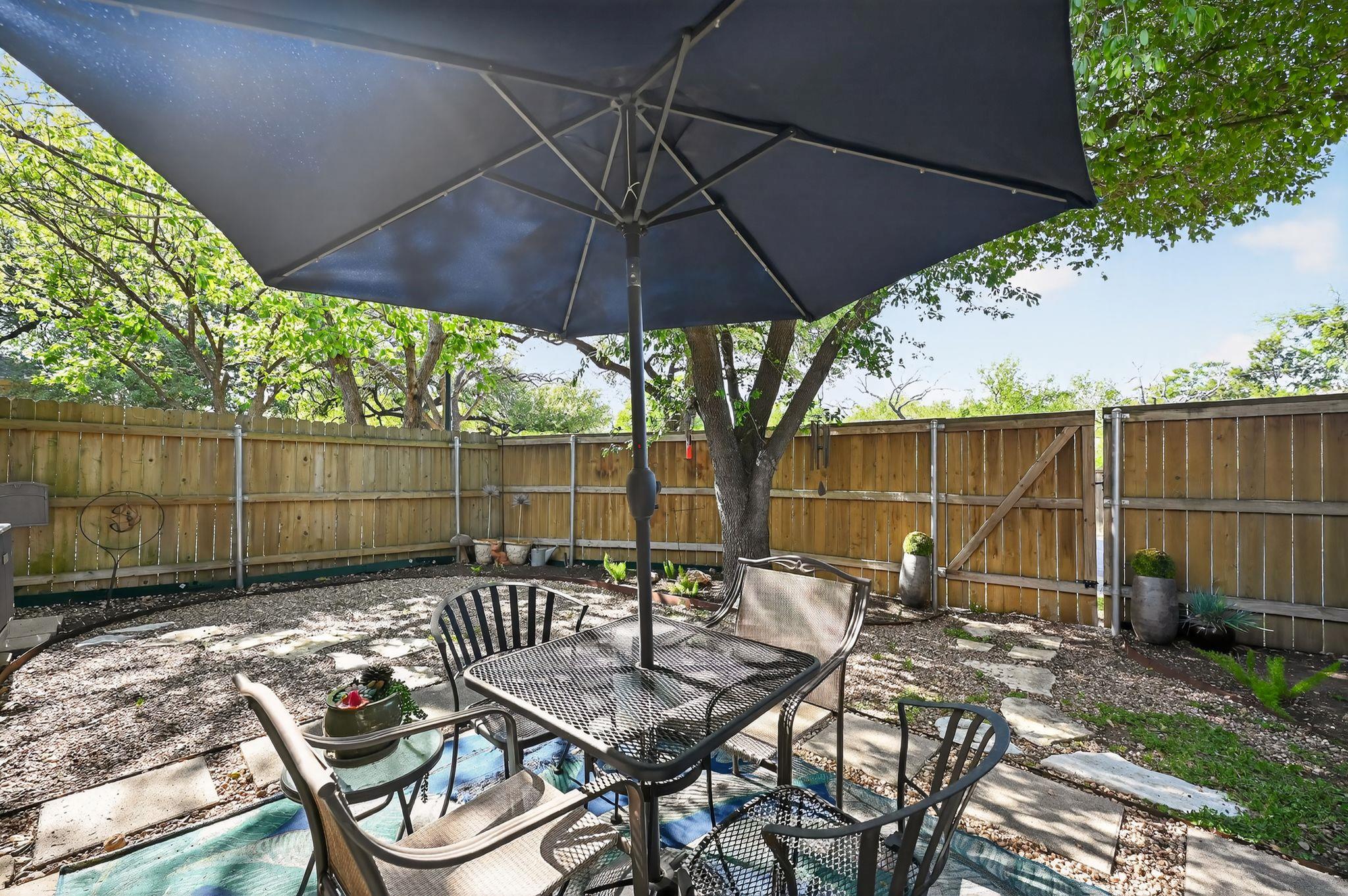 7708 San Felipe Blvd # 8, Austin, TX 78729