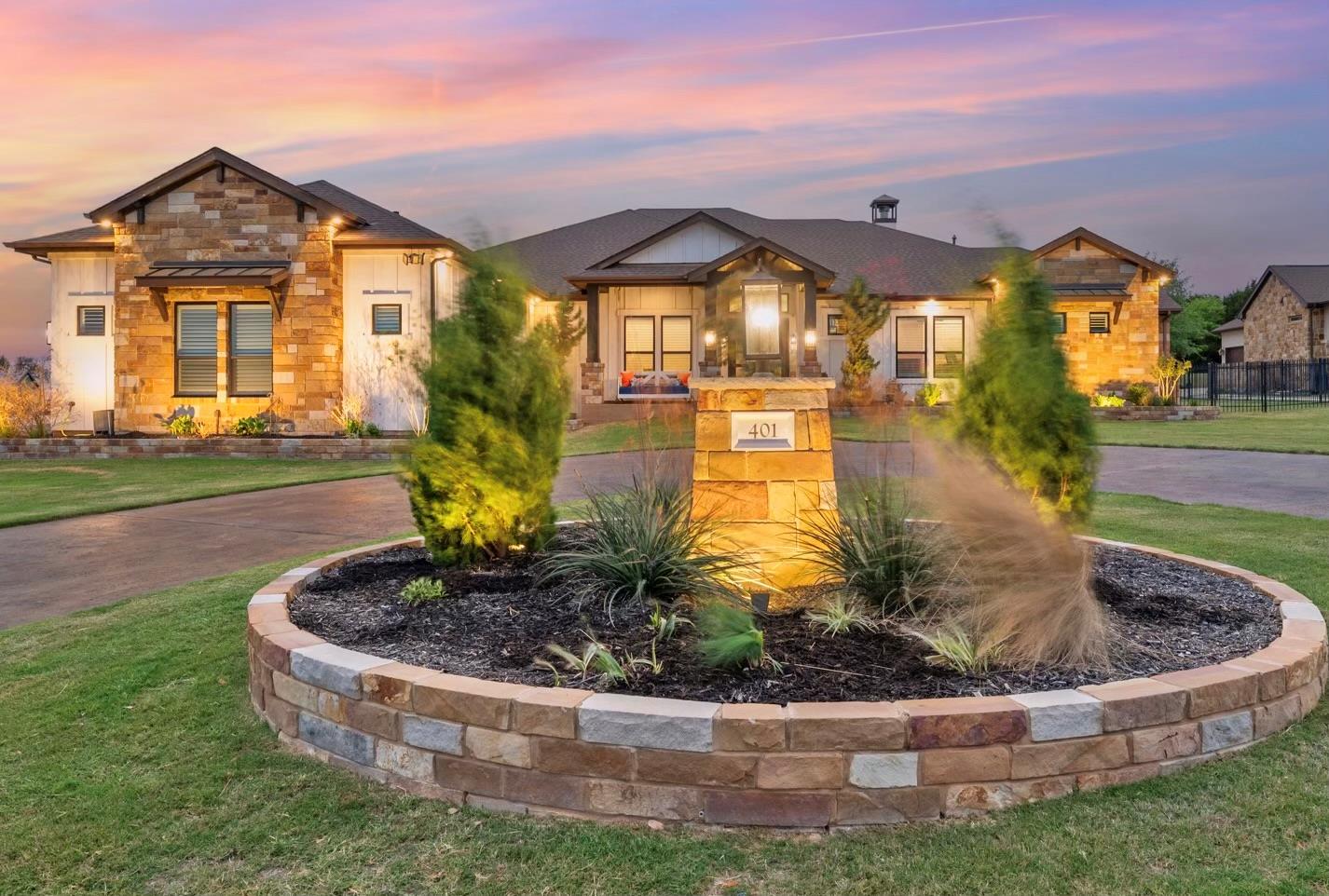 401 Highland Bluff Dr, Georgetown, TX 78633