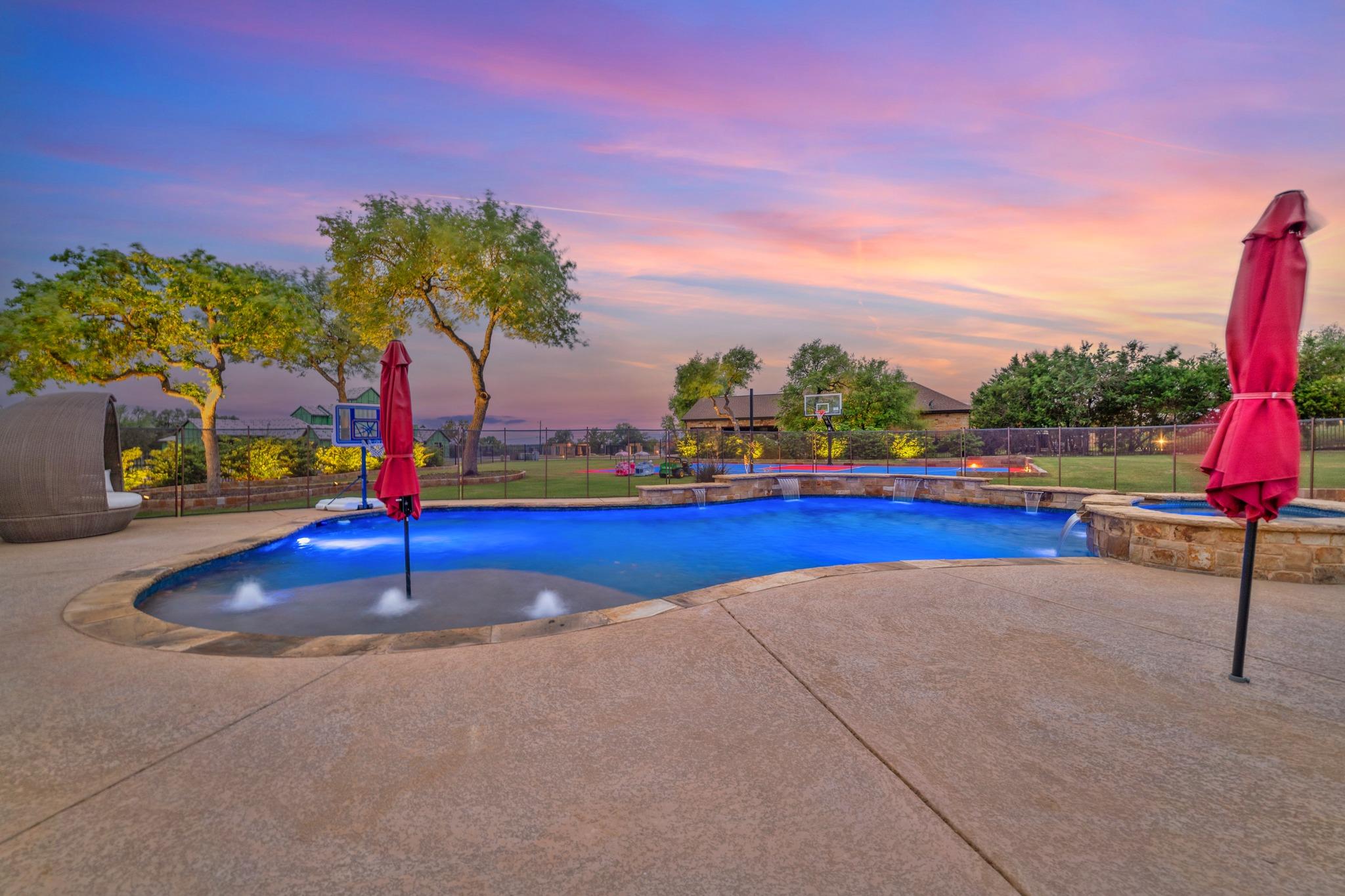 401 Highland Bluff Dr, Georgetown, TX 78633