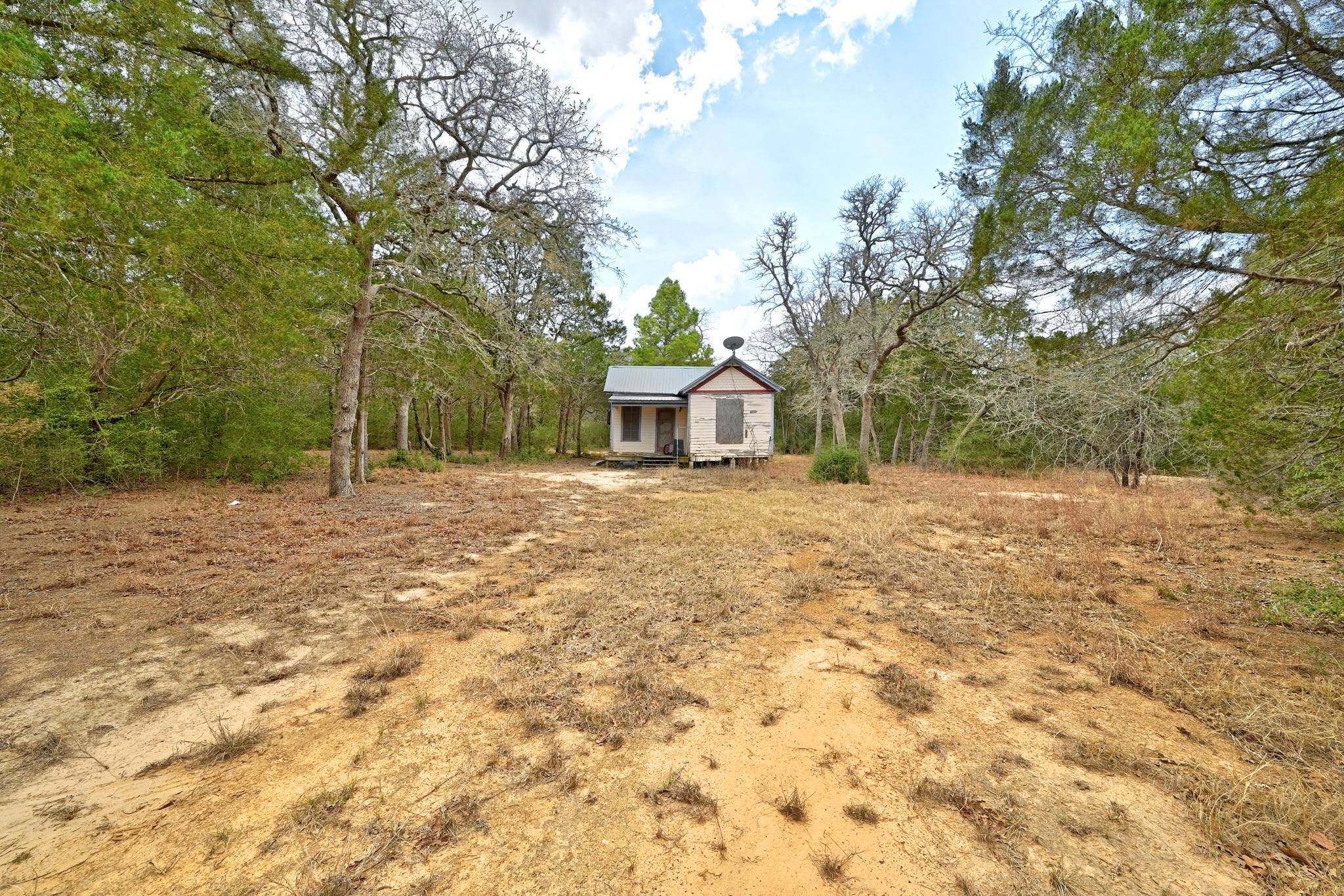 109 Crepe Myrtle Rd, Bastrop, TX 78602