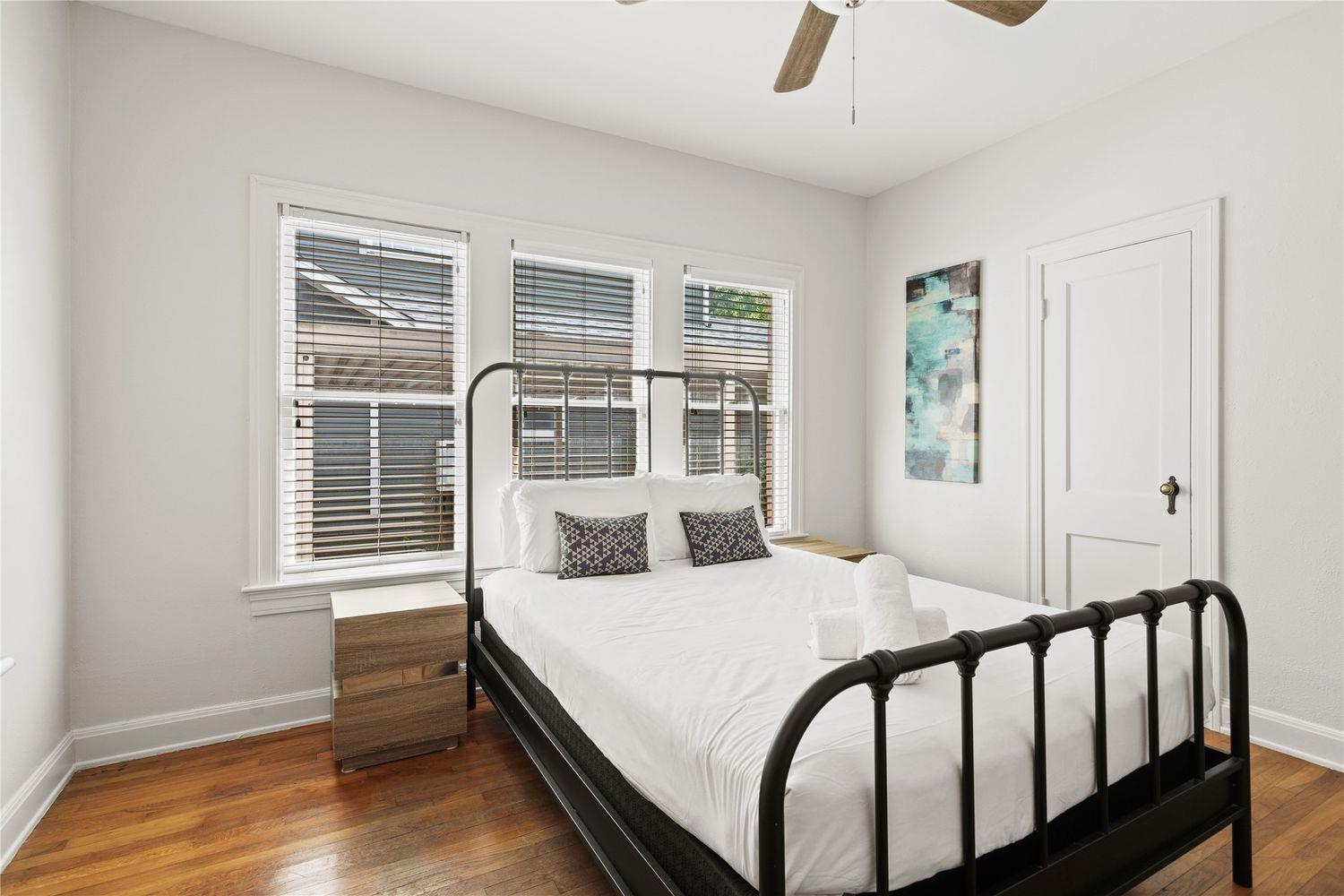 2106 Kenwood Ave, Austin, TX 78704