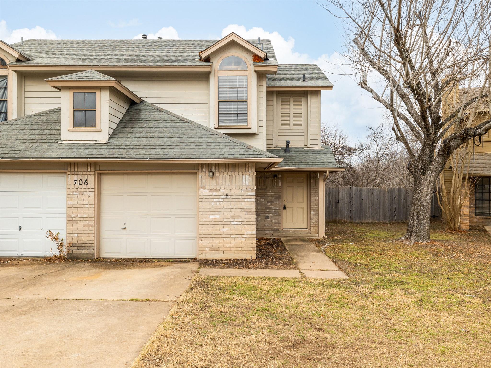 706 Rollingway Dr # B, Round Rock, TX 78681