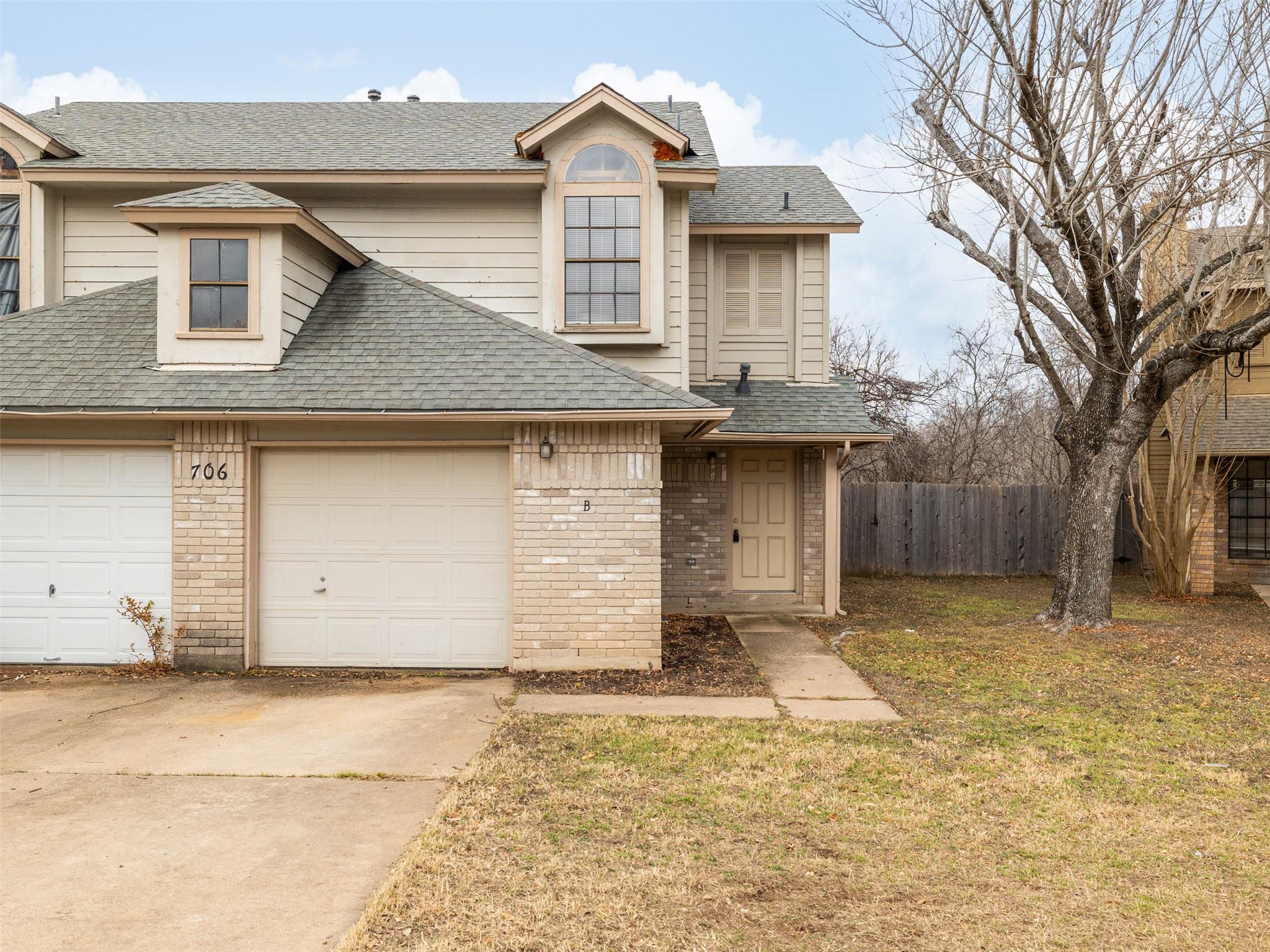 706 Rollingway Dr # B, Round Rock, TX 78681