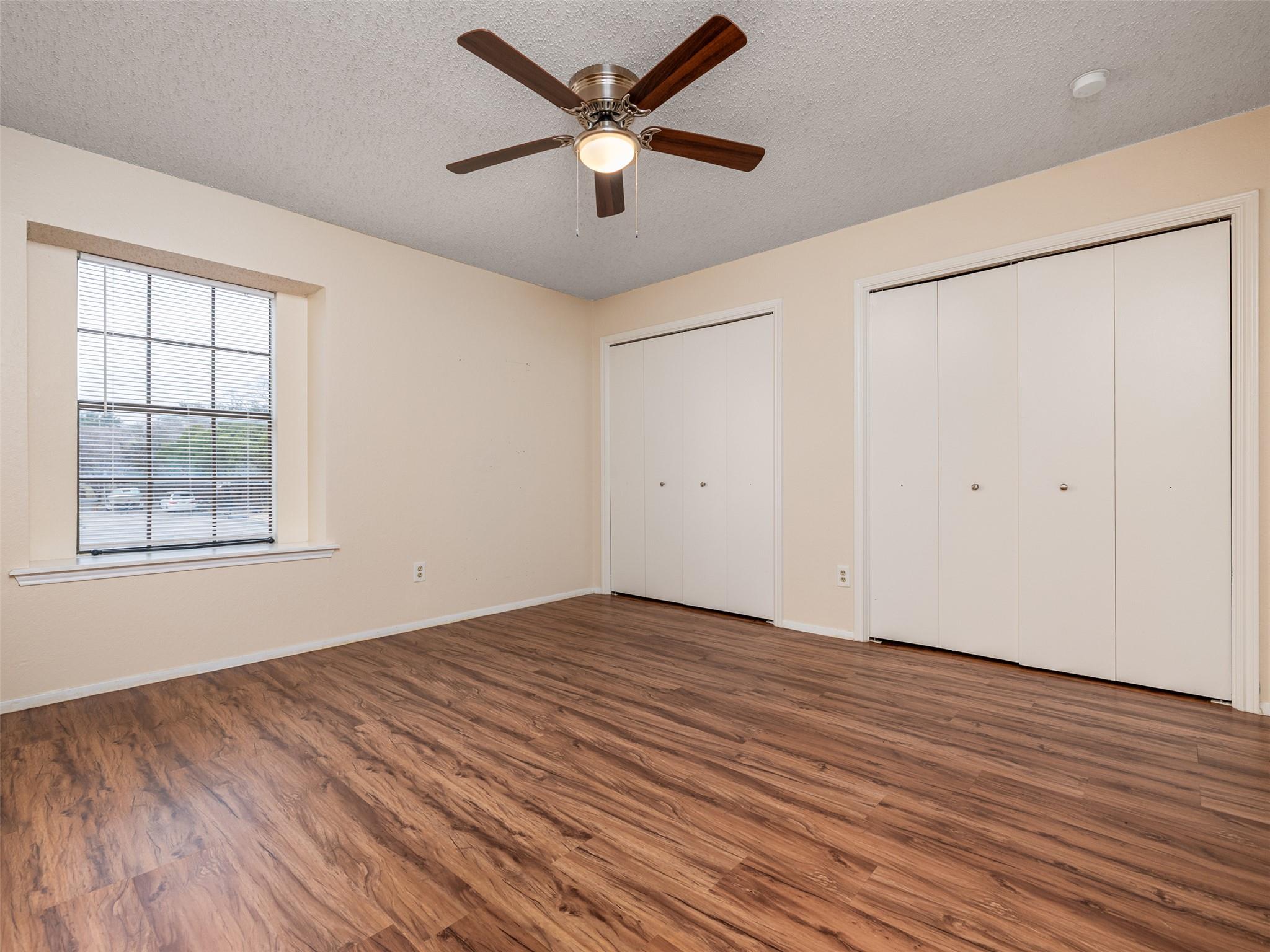 706 Rollingway Dr # B, Round Rock, TX 78681