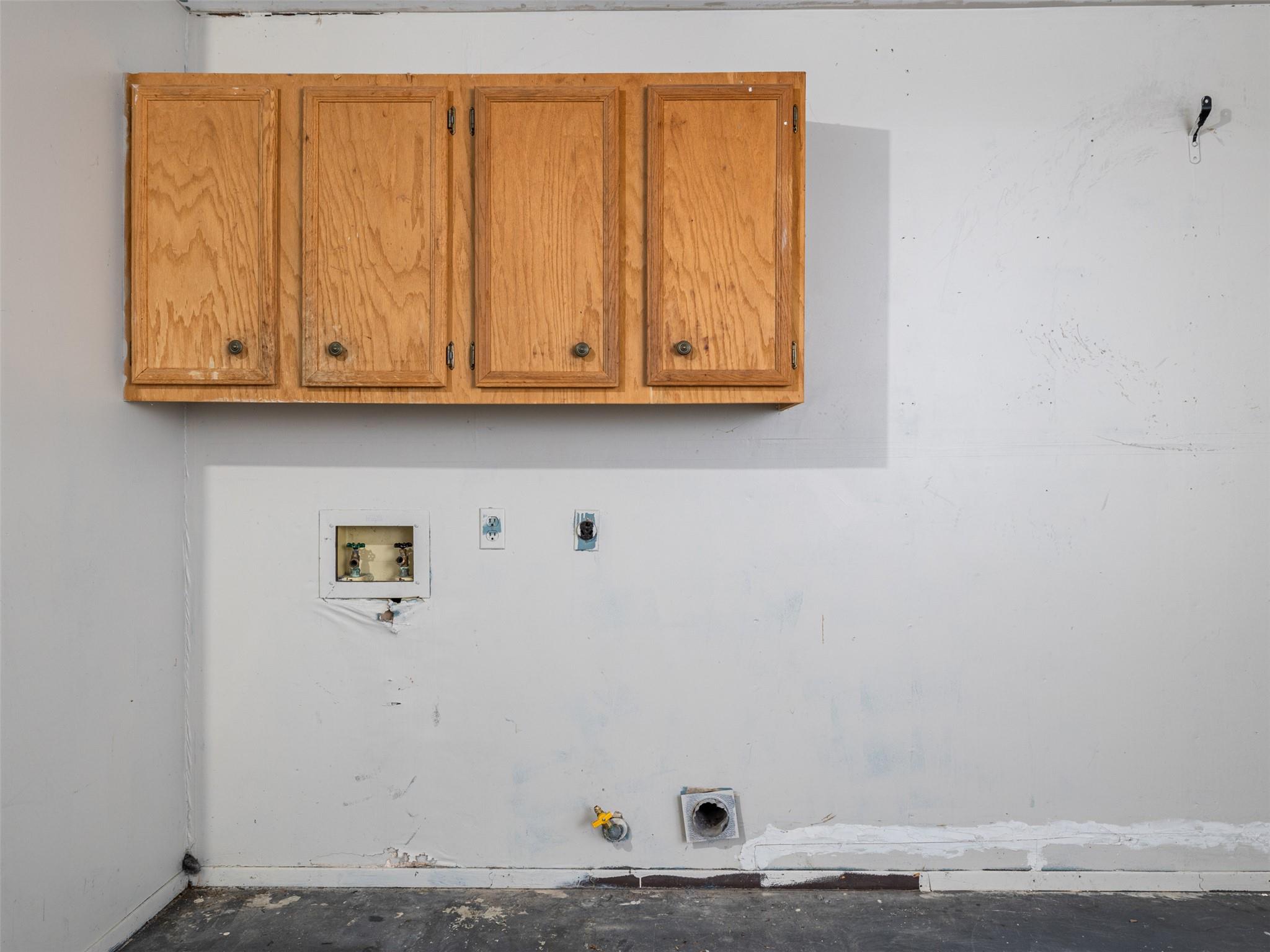 706 Rollingway Dr # B, Round Rock, TX 78681