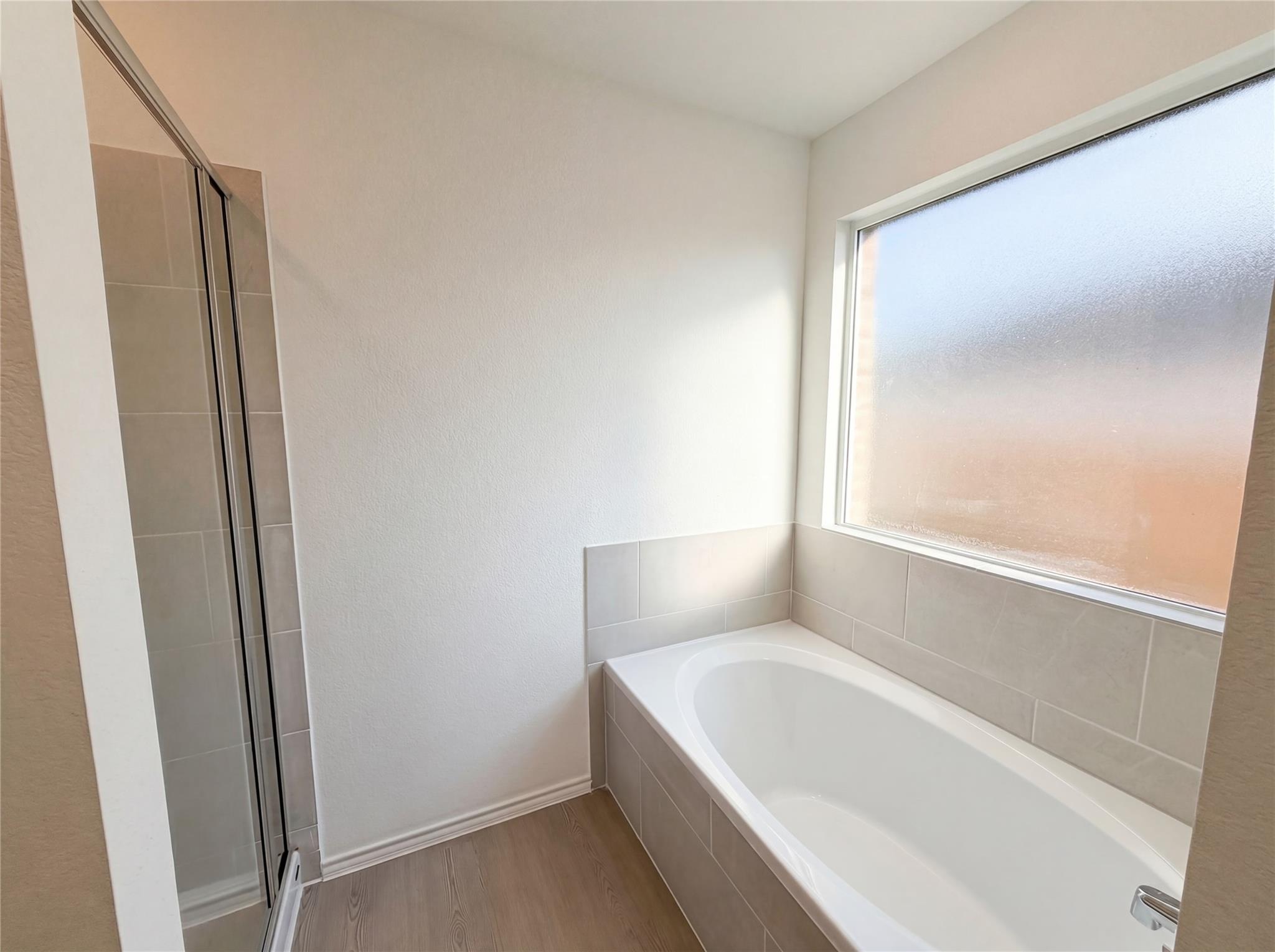 507 Vantage Dr, Hutto, TX 78634