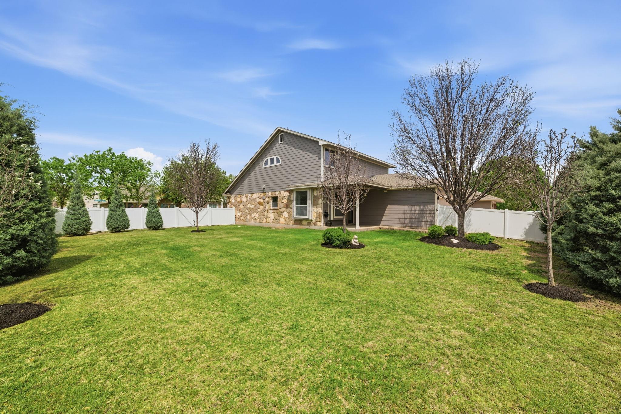 600 Bull Creek Pkwy, Cedar Park, TX 78613