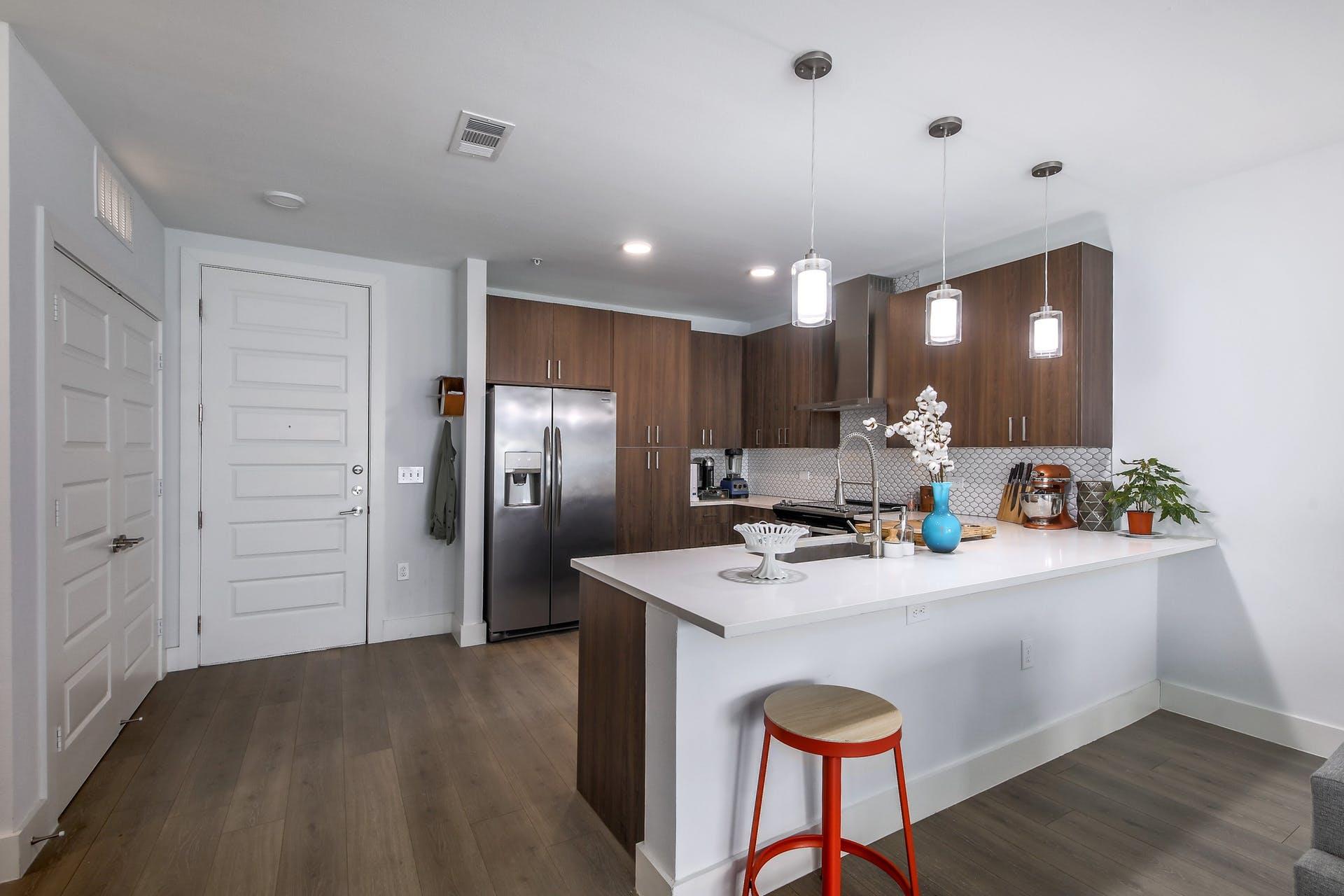 2213 Poquito St # 305, Austin, TX 78722