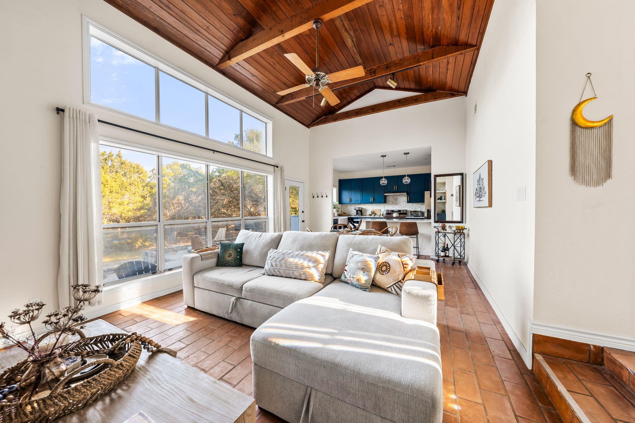 42 La Buena Vista Dr, Wimberley, TX 78676