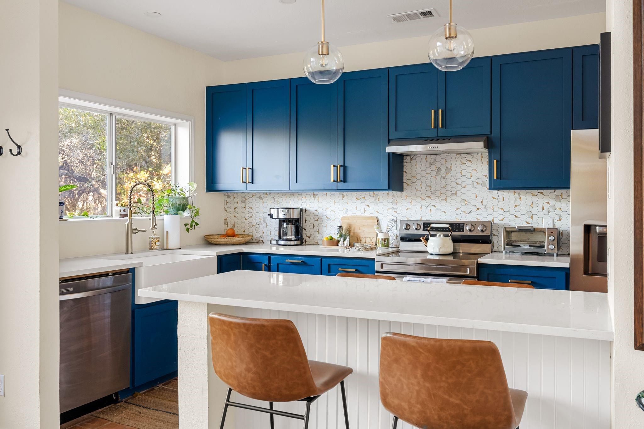 42 La Buena Vista Dr, Wimberley, TX 78676