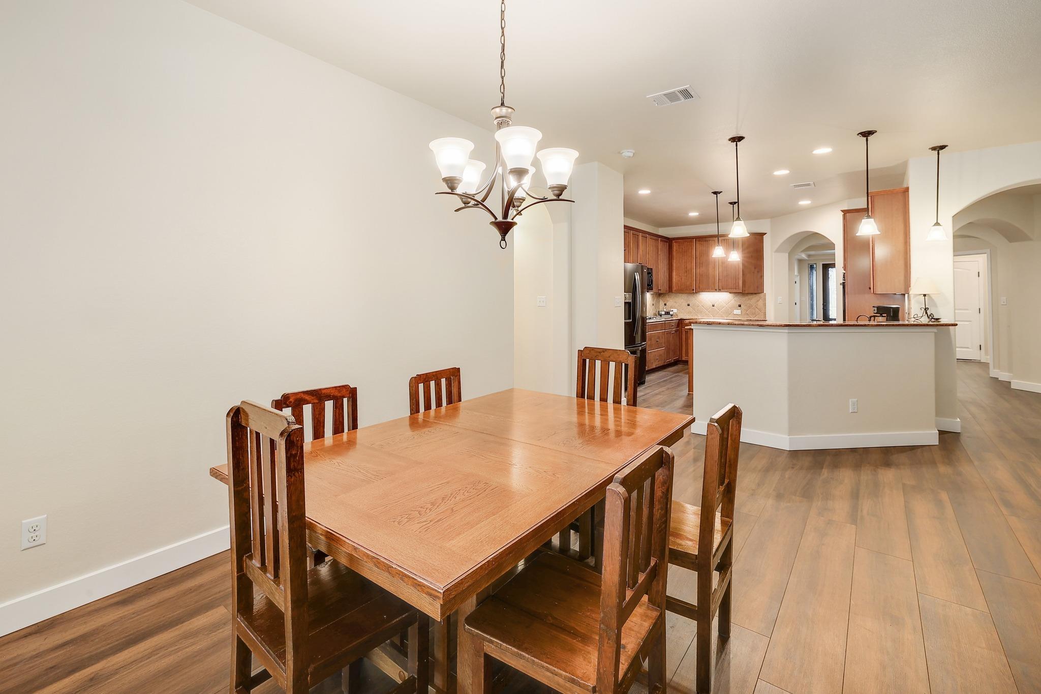 212 Monahans Dr, Georgetown, TX 78628