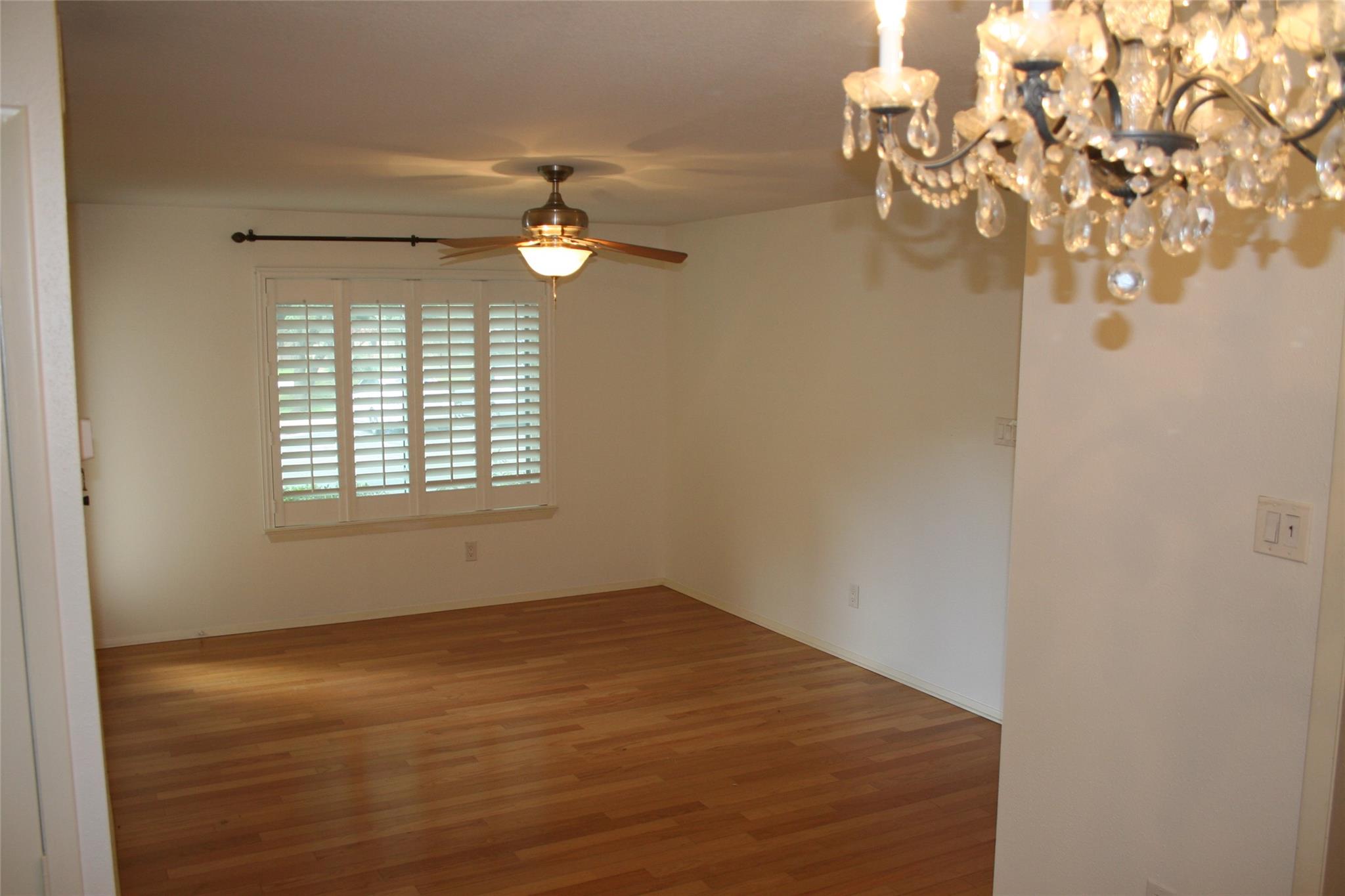 8210 Bent Tree Rd # 113, Austin, TX 78759