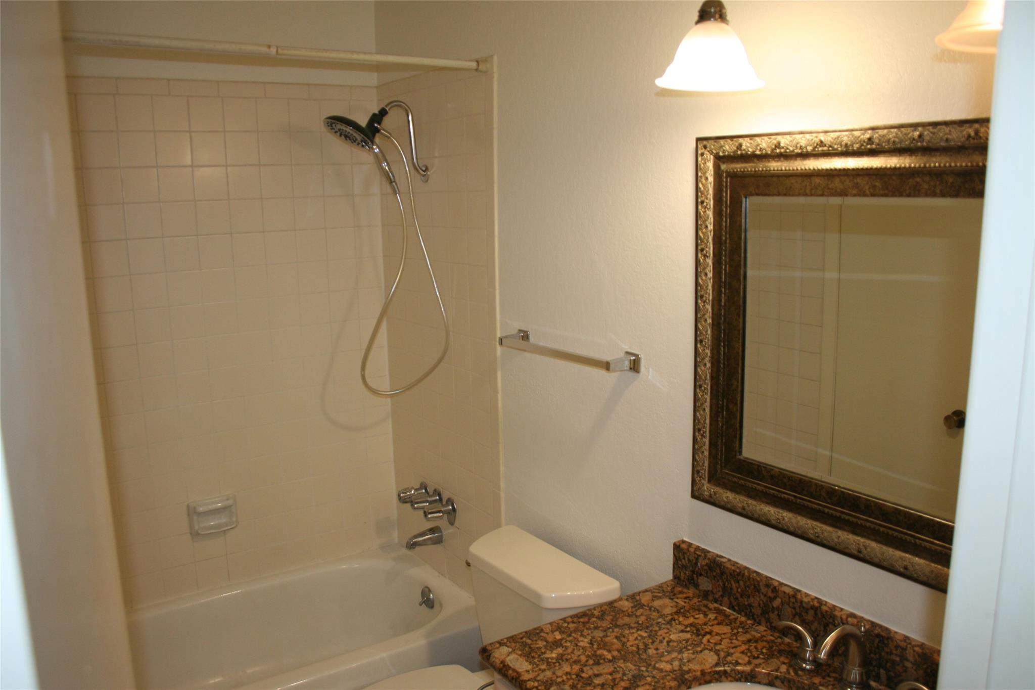 8210 Bent Tree Rd # 113, Austin, TX 78759