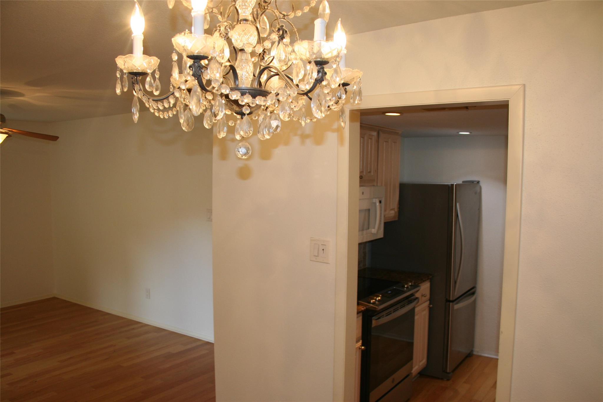 8210 Bent Tree Rd # 113, Austin, TX 78759