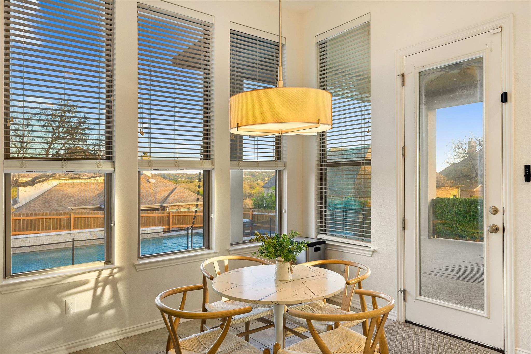 22212 Cape Travis Bnd, Lago Vista, TX 78645