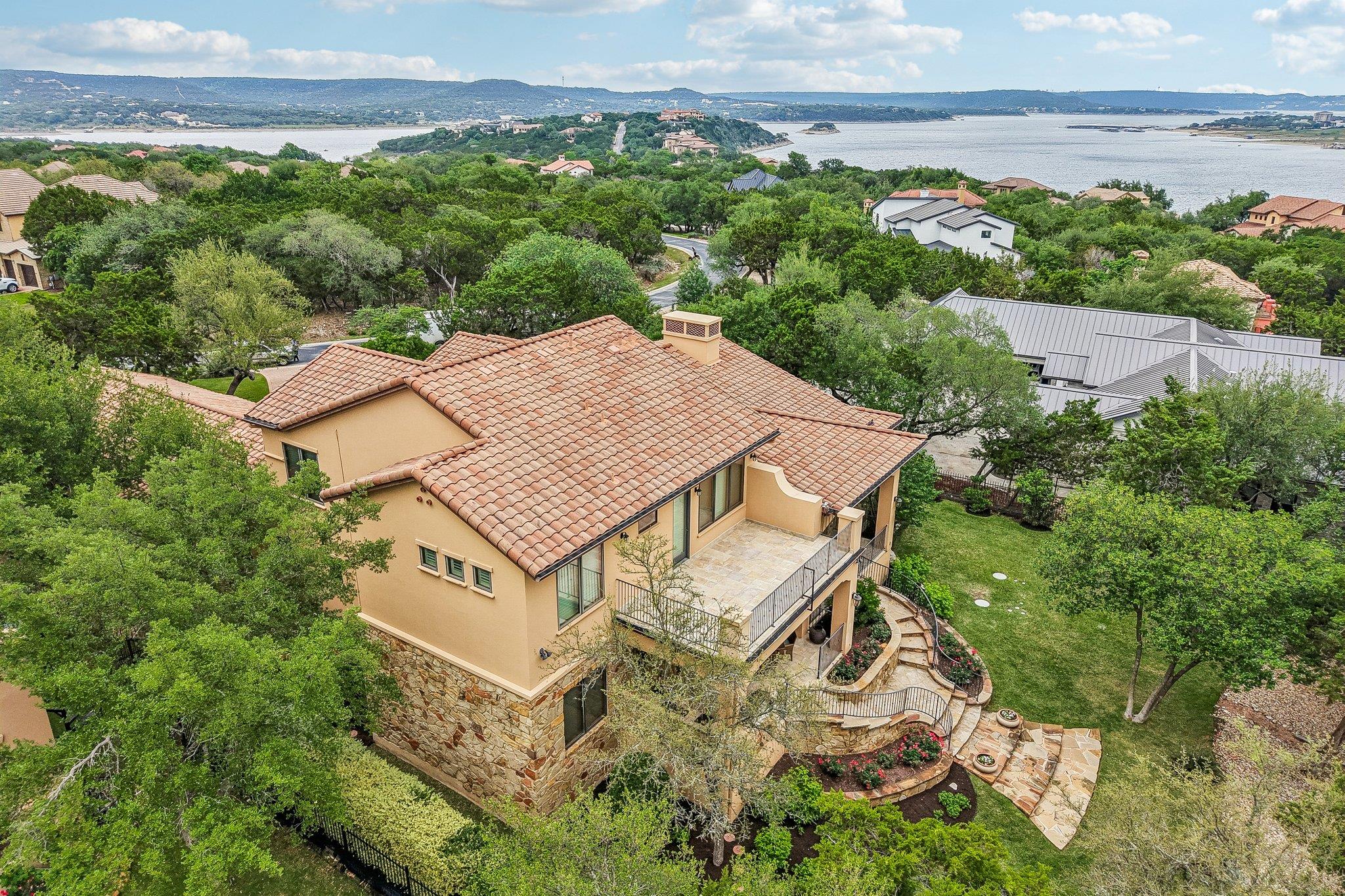 17701 Navigation Ln, Lago Vista, TX 78645