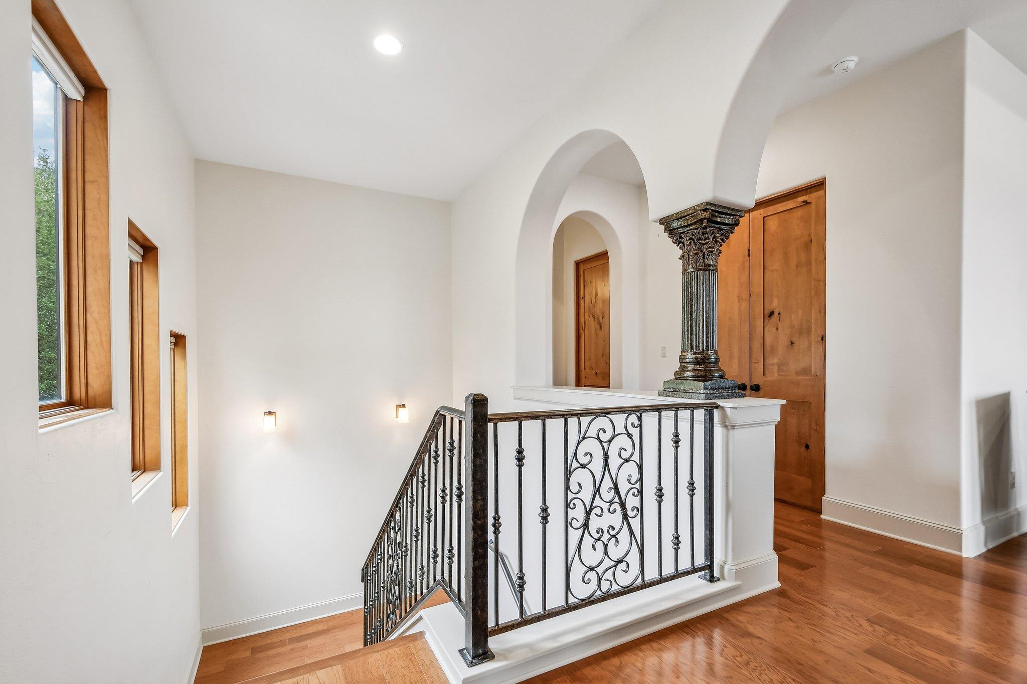 17701 Navigation Ln, Lago Vista, TX 78645