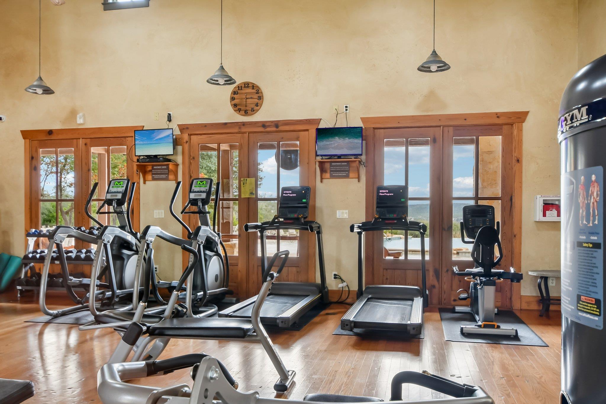 17701 Navigation Ln, Lago Vista, TX 78645