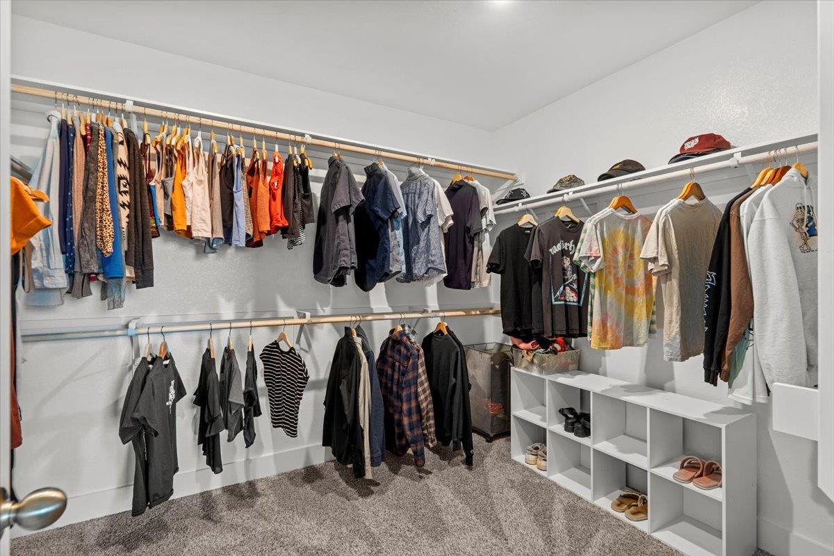 7110 Silver Star Ln, Austin, TX 78744