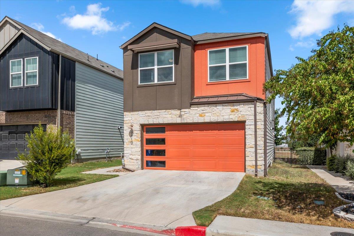 7110 Silver Star Ln, Austin, TX 78744