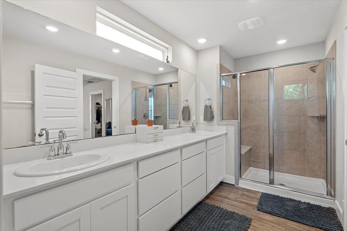 7110 Silver Star Ln, Austin, TX 78744