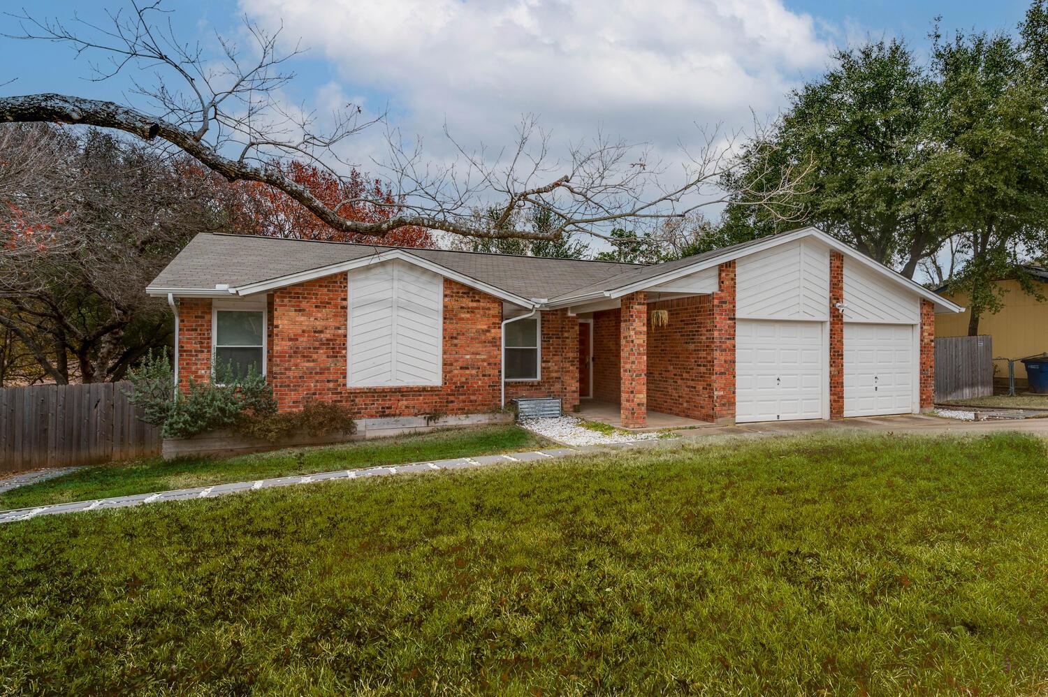 11203 Brushy Glen Dr, Austin, TX 78754