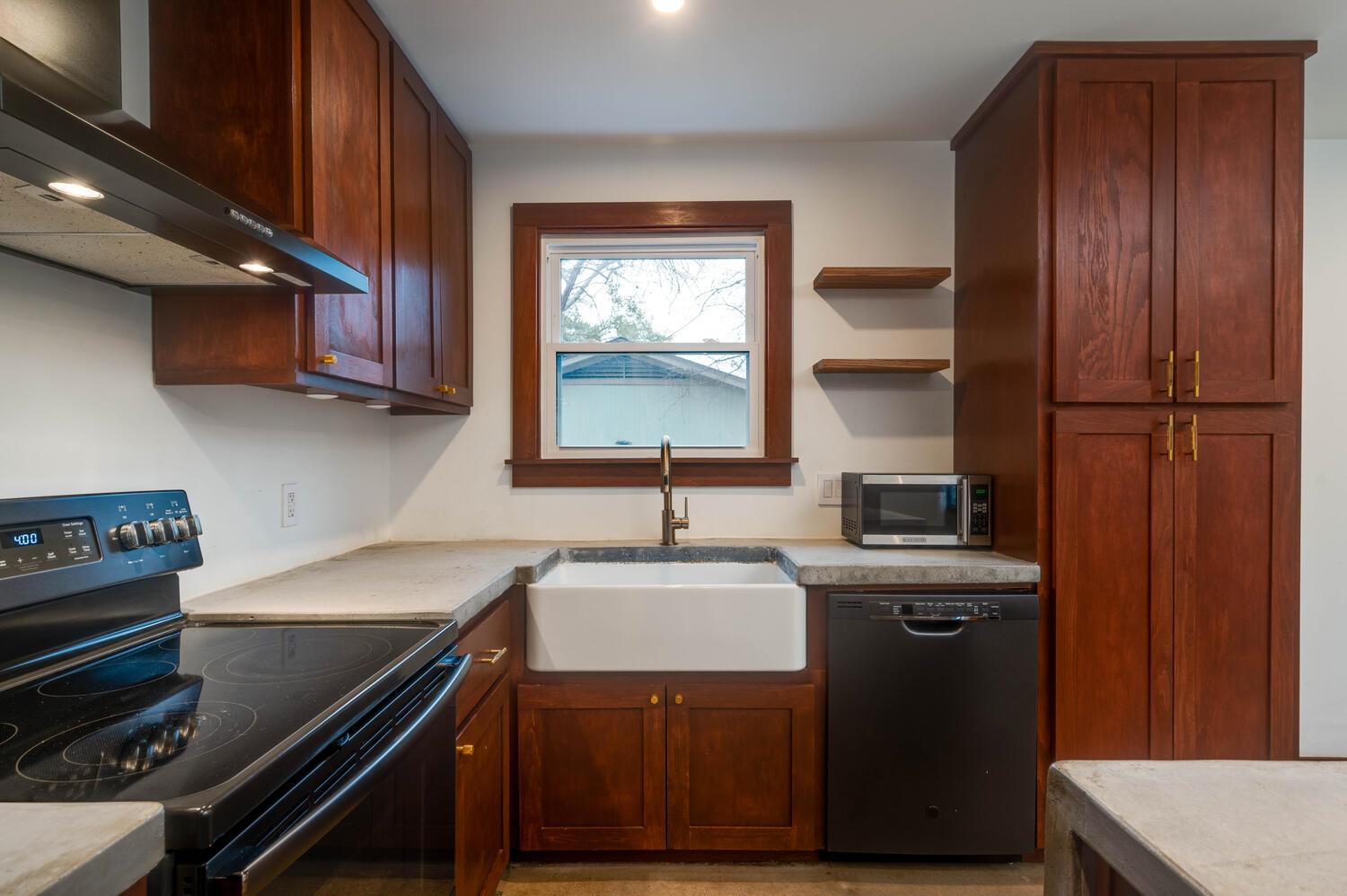 11203 Brushy Glen Dr, Austin, TX 78754