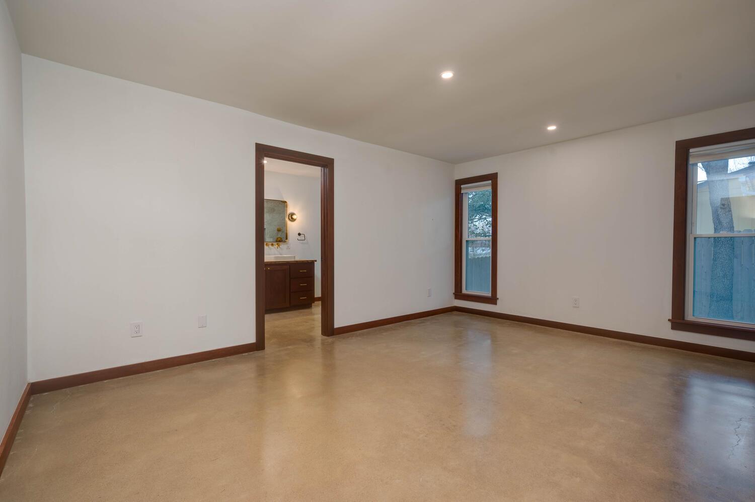 11203 Brushy Glen Dr, Austin, TX 78754