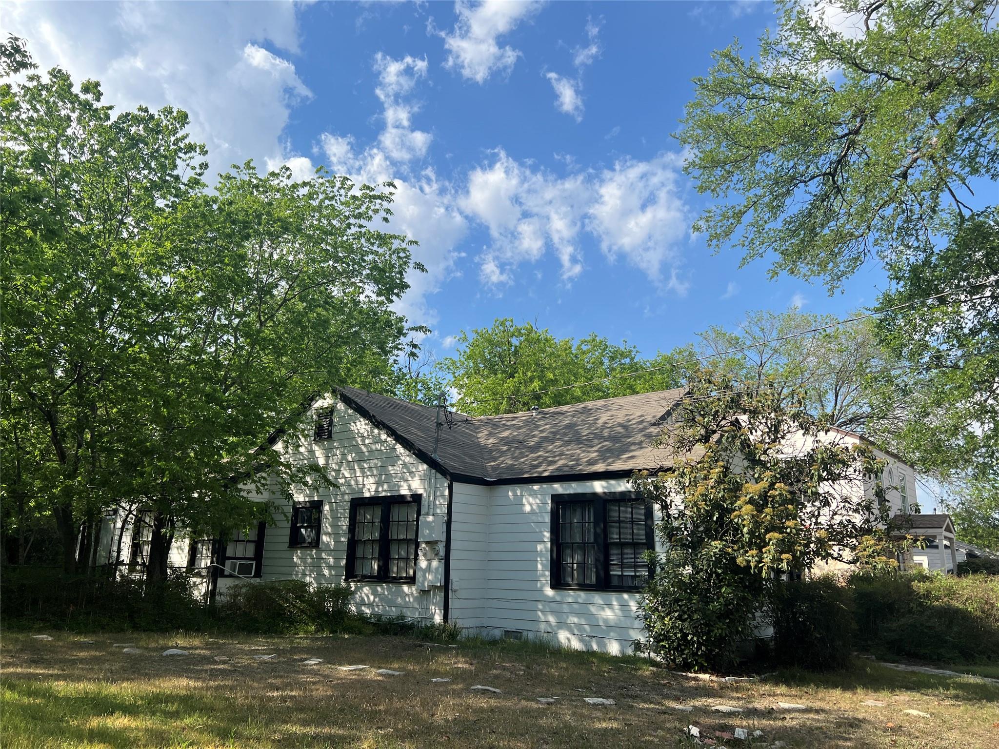 3906 Willbert Rd, Austin, TX 78751