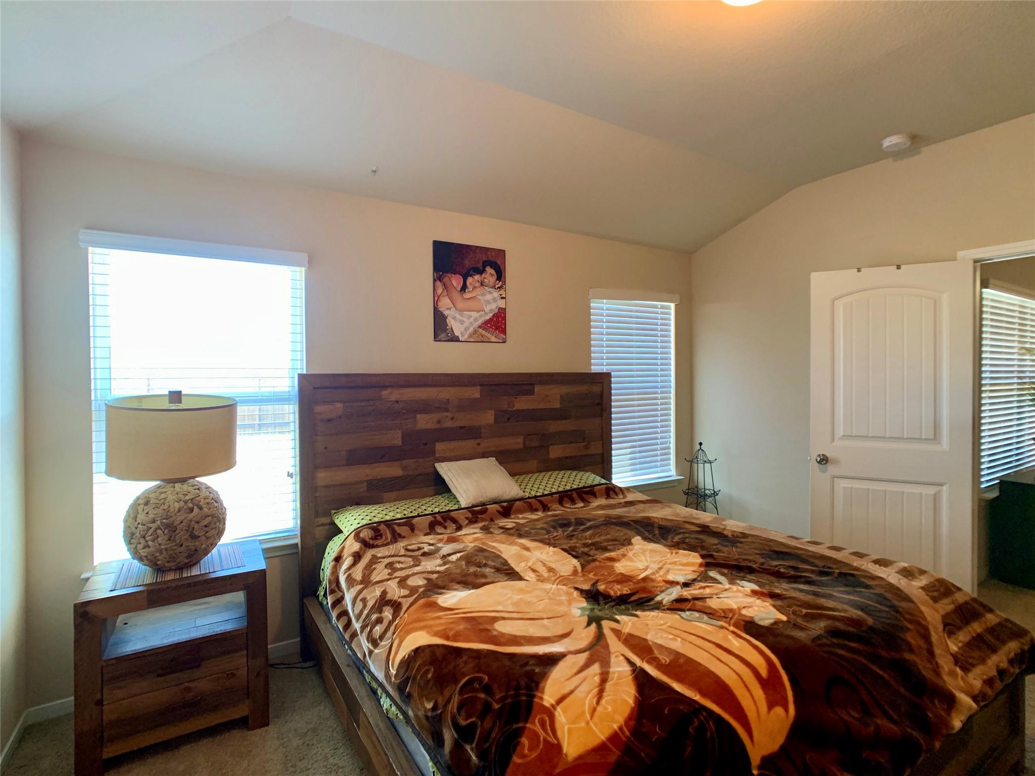 5721 Roderick Dr, Austin, TX 78724