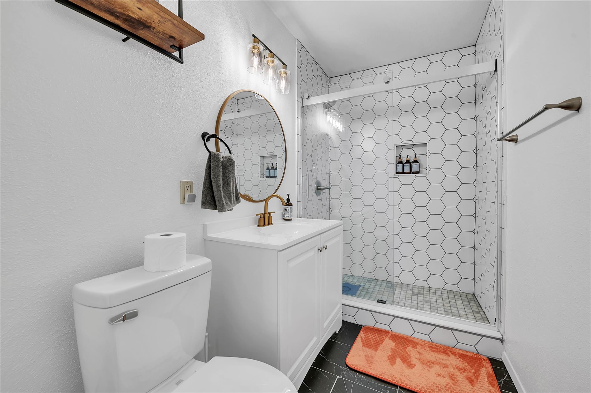 4500 E Oltorf St # D410, Austin, TX 78741