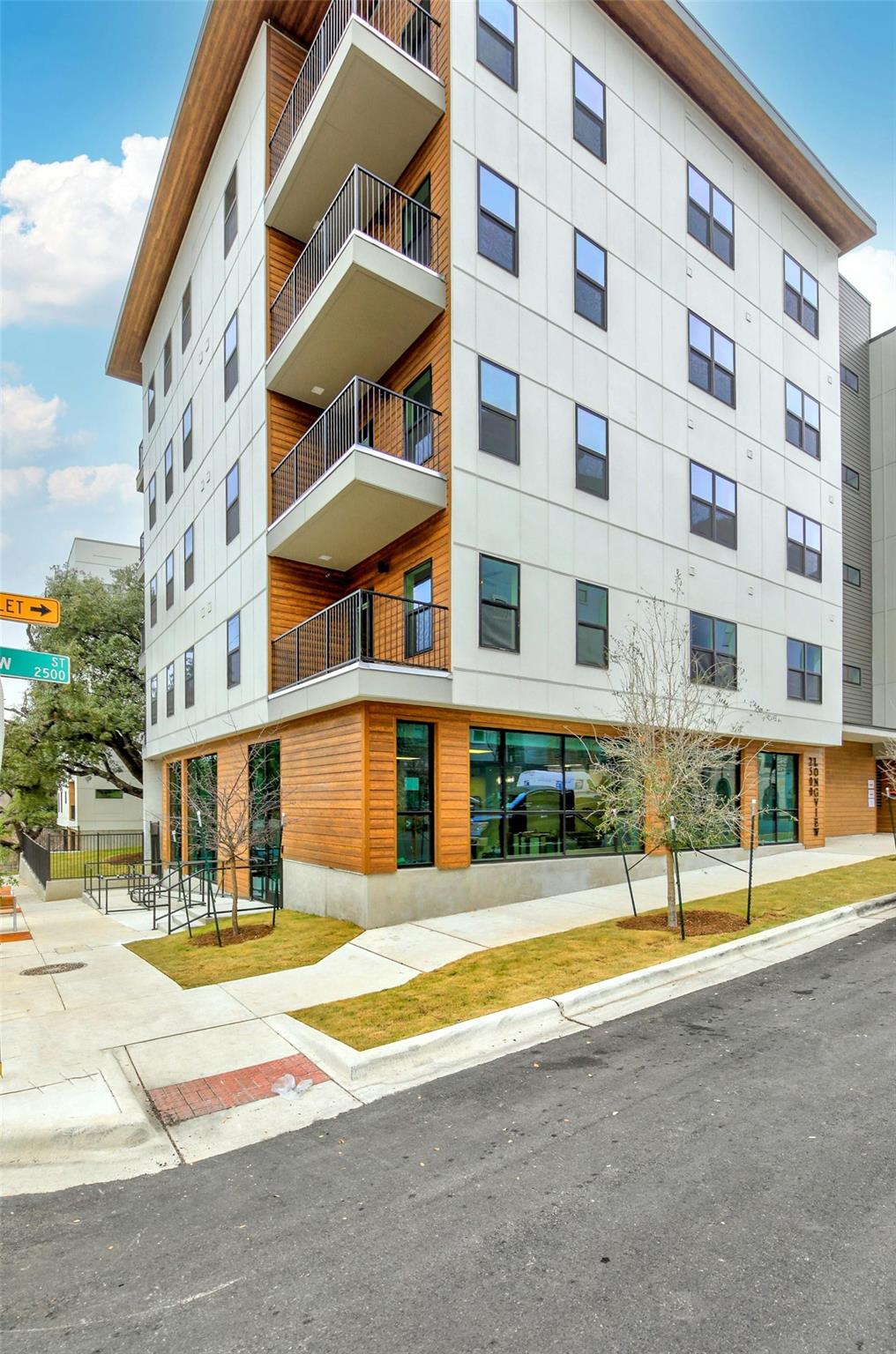 2500 Longview St # 501, Austin, TX 78705