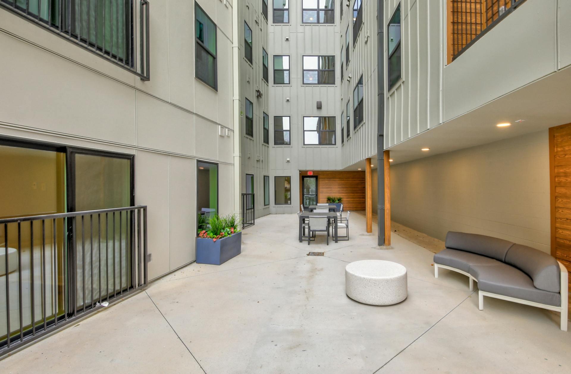 2500 Longview St # 501, Austin, TX 78705