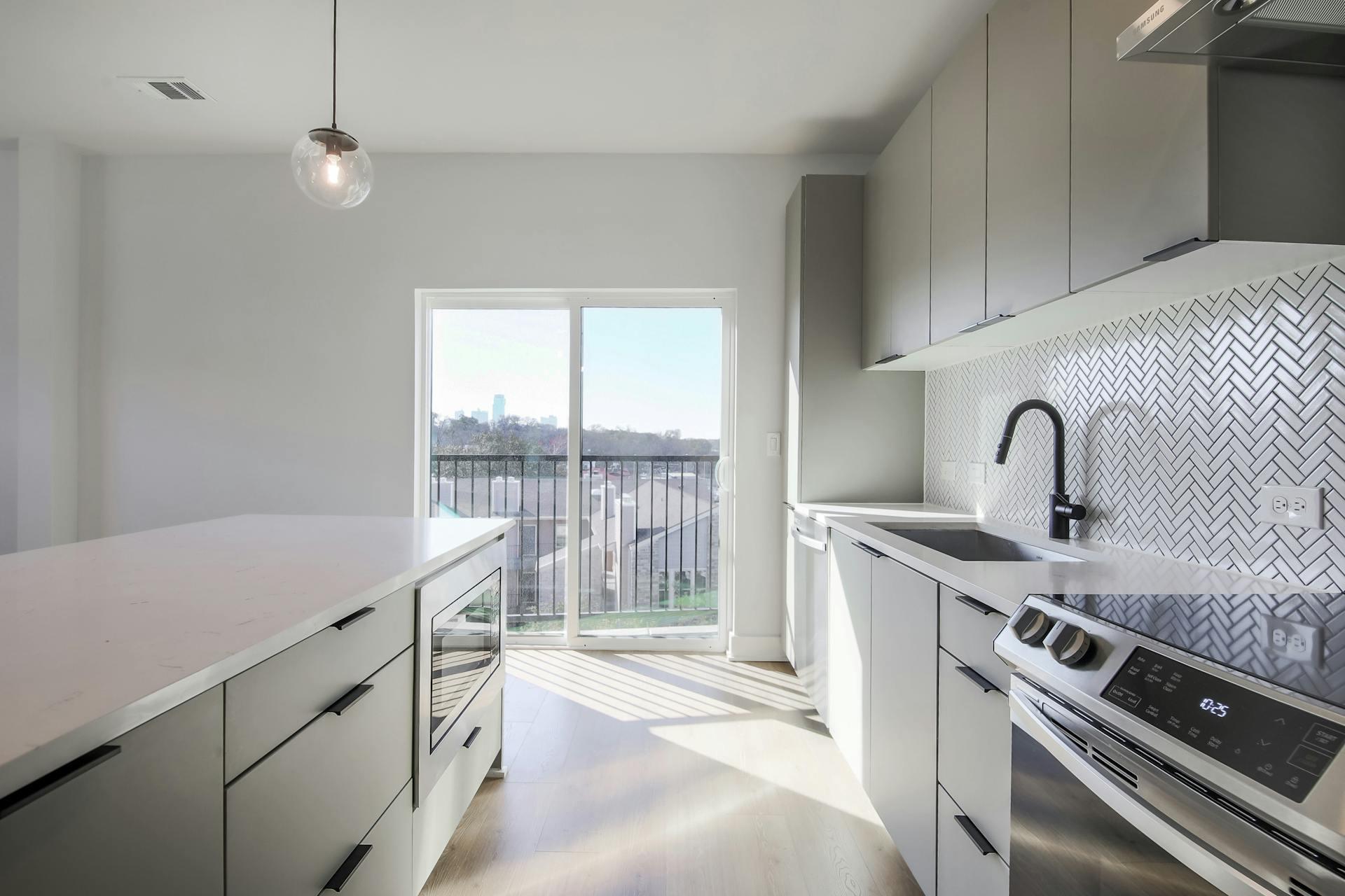 2500 Longview St # 501, Austin, TX 78705