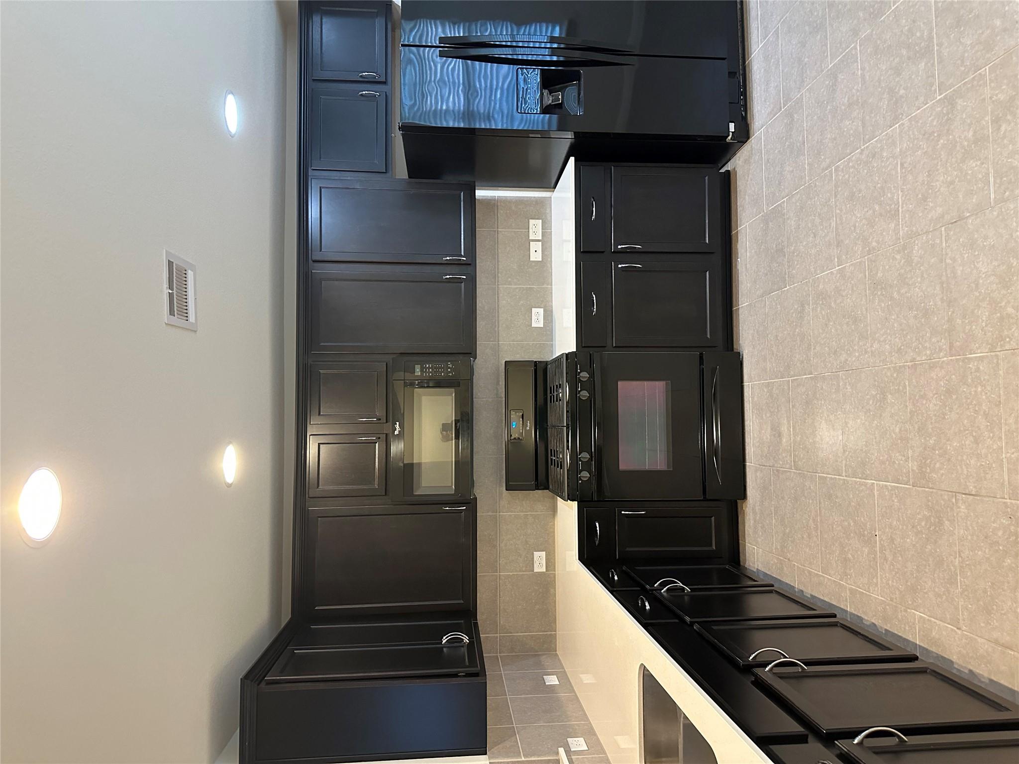 410 Holiday Creek Lane Holiday Creek Ln, Georgetown, TX 78633