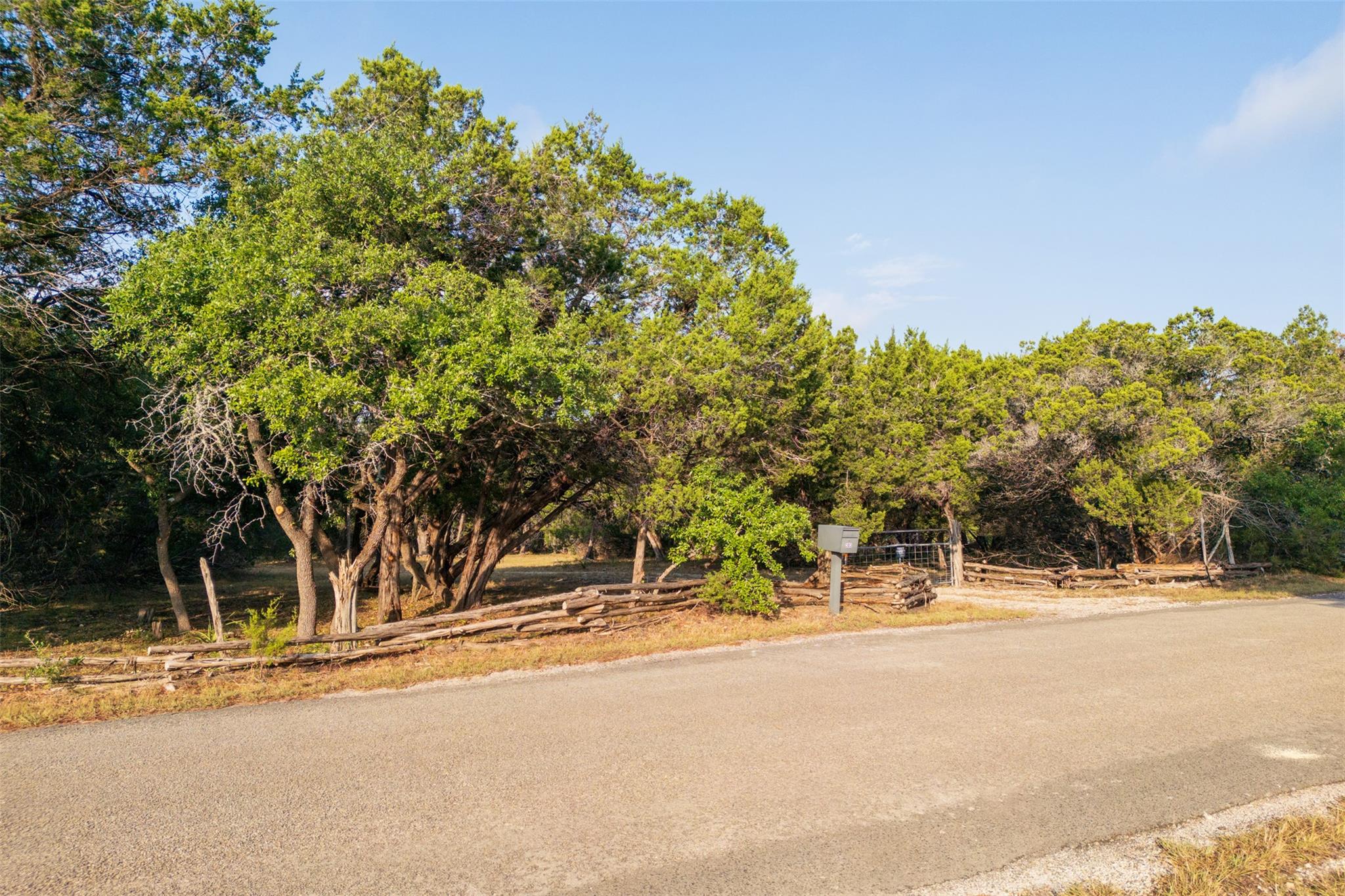 303 Deer Lake Rd, Wimberley, TX 78676