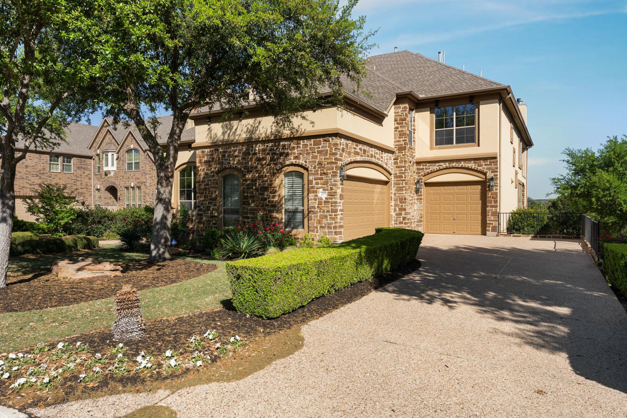 205 Emerald Ridge Dr, Austin, TX 78732