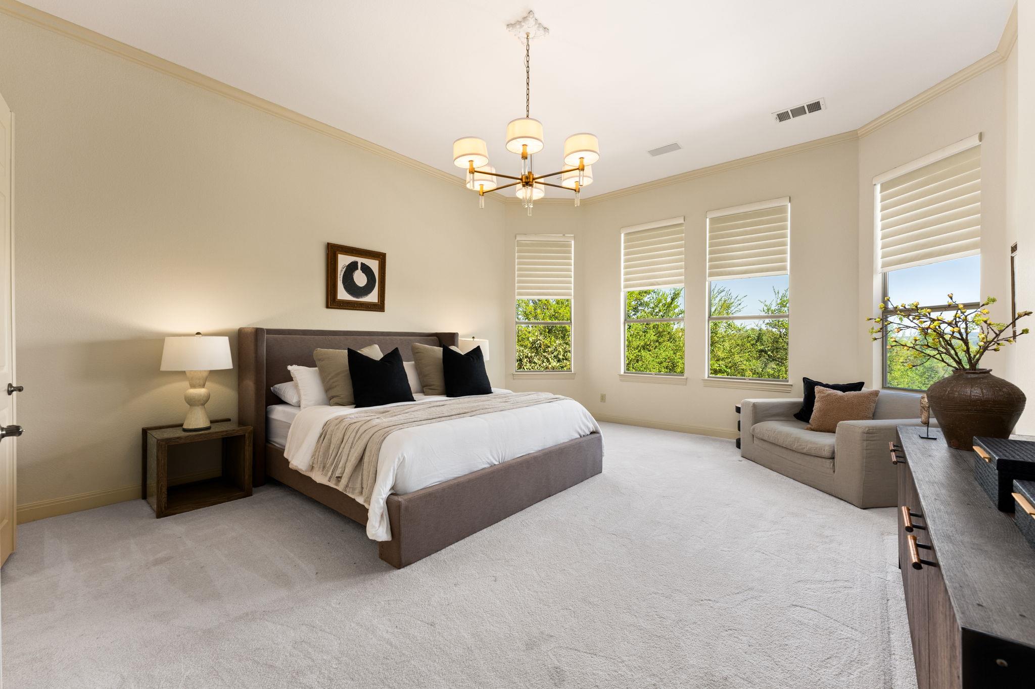 205 Emerald Ridge Dr, Austin, TX 78732