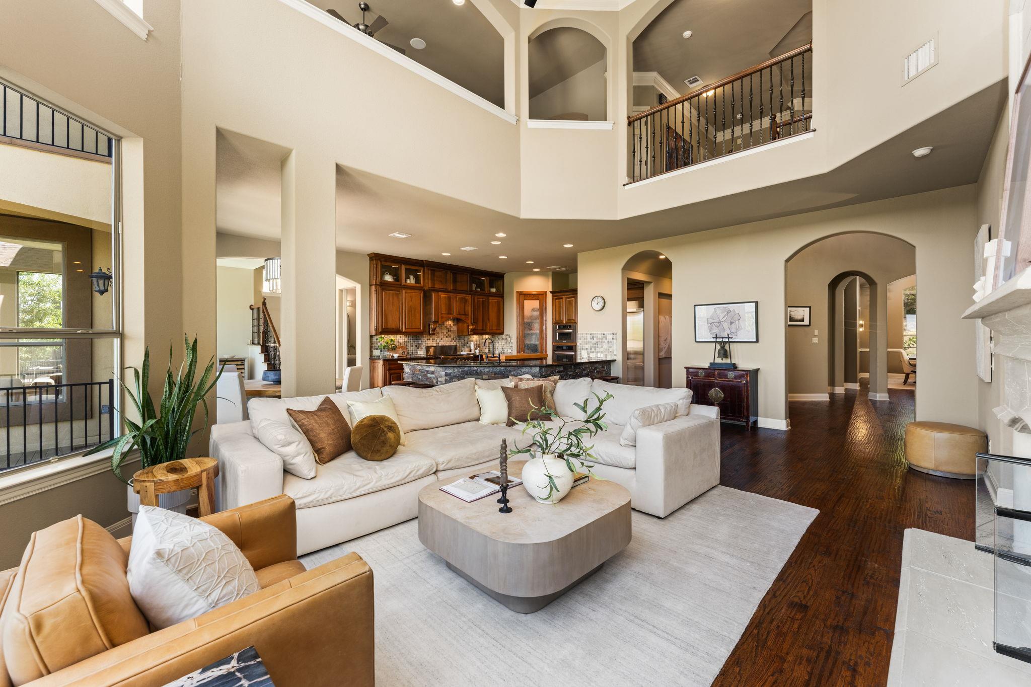 205 Emerald Ridge Dr, Austin, TX 78732