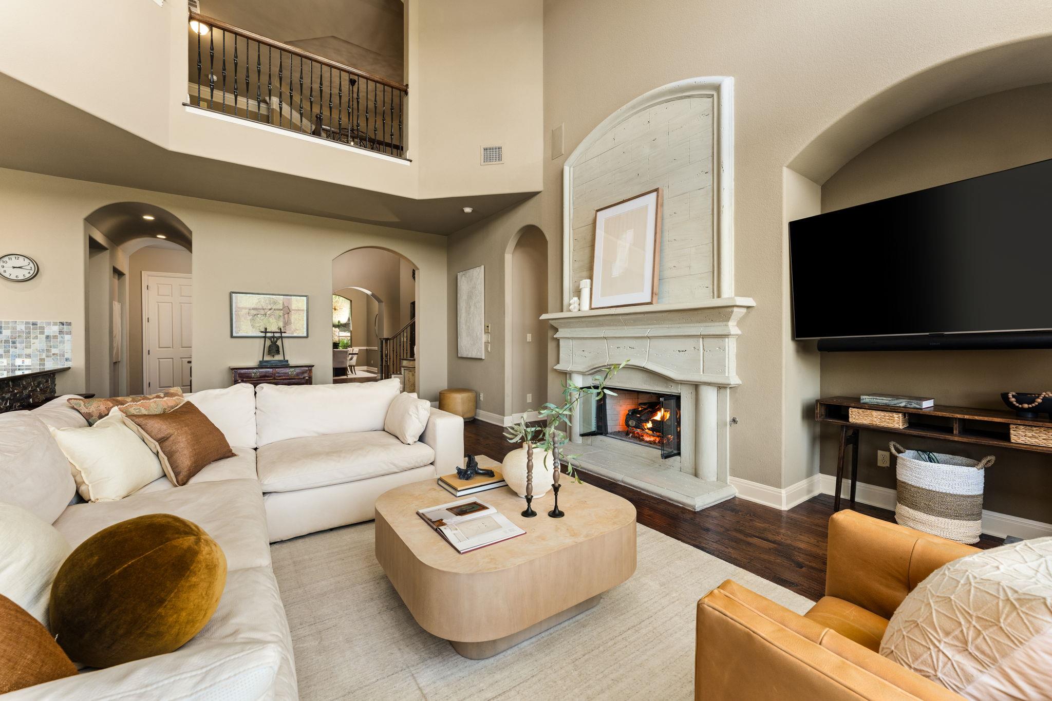 205 Emerald Ridge Dr, Austin, TX 78732