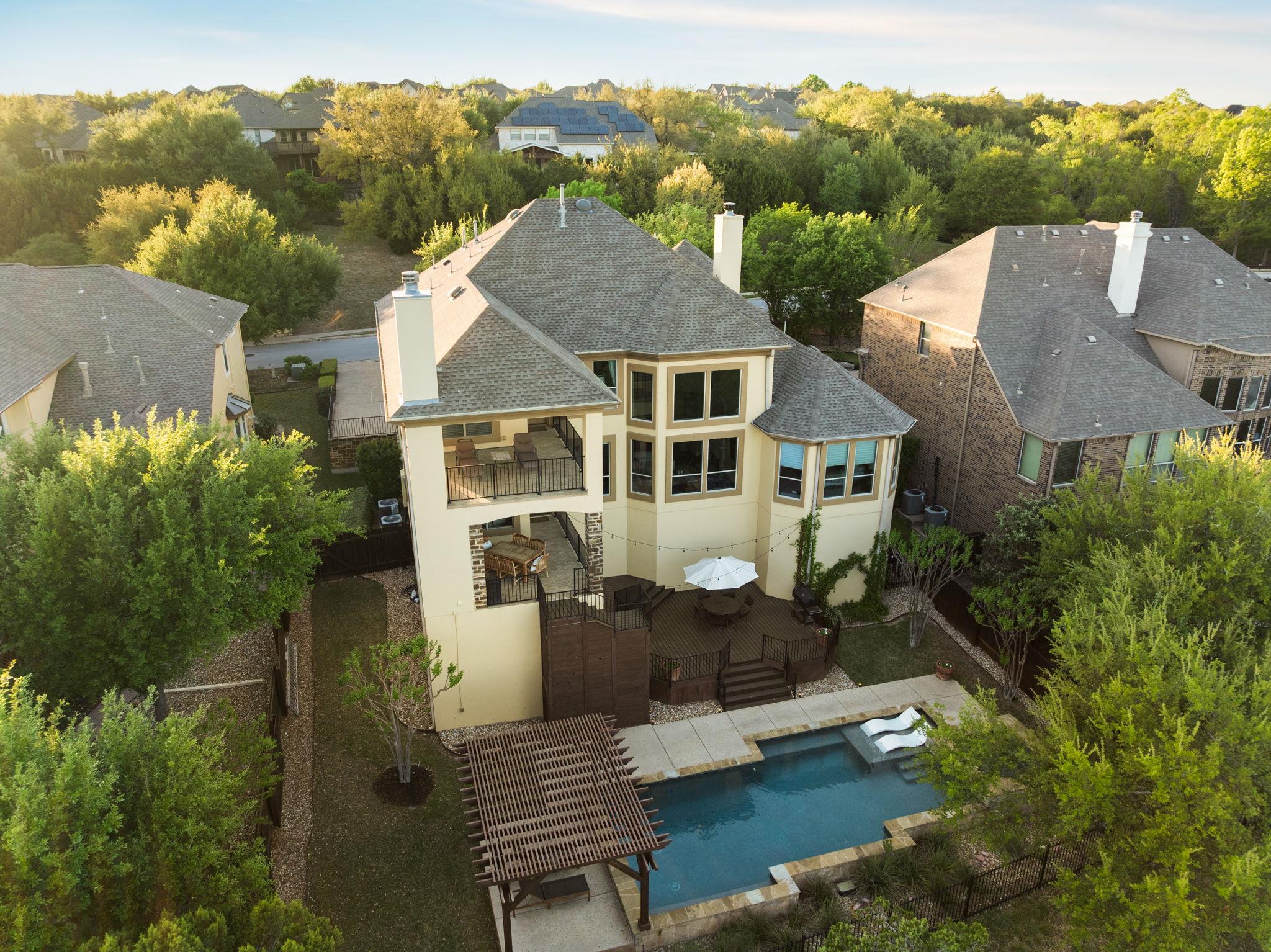205 Emerald Ridge Dr, Austin, TX 78732